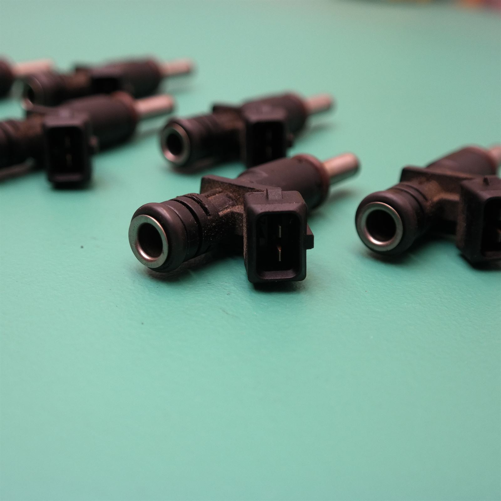 Genuine 2010 BMW X1 Fuel injector E84 13537531634 BM Spares