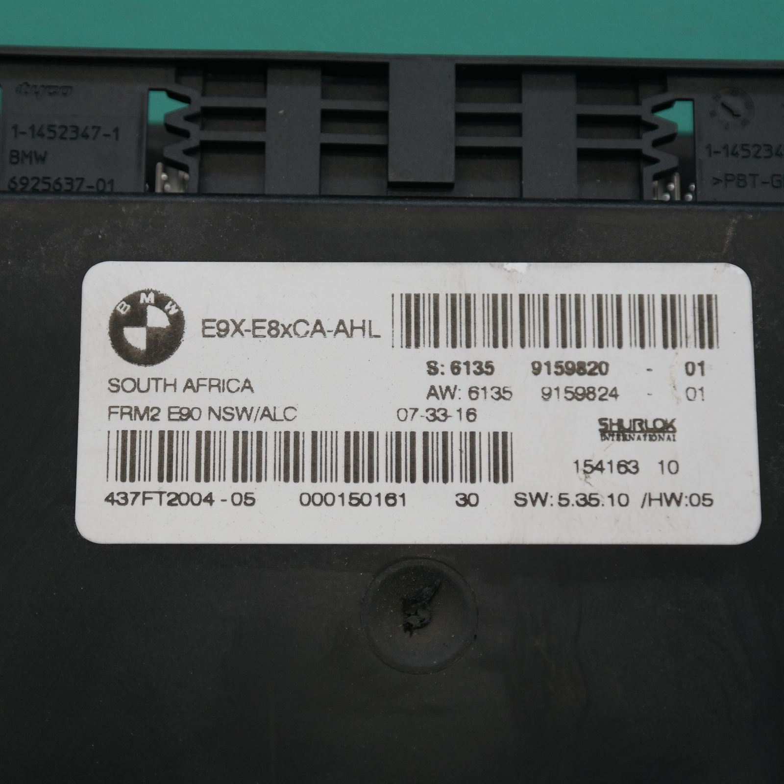 ECU E90 # Footwell Module # (064) *61-25* 5 ECU E90 # Footwell Module # (064) *61-25* - Image 5