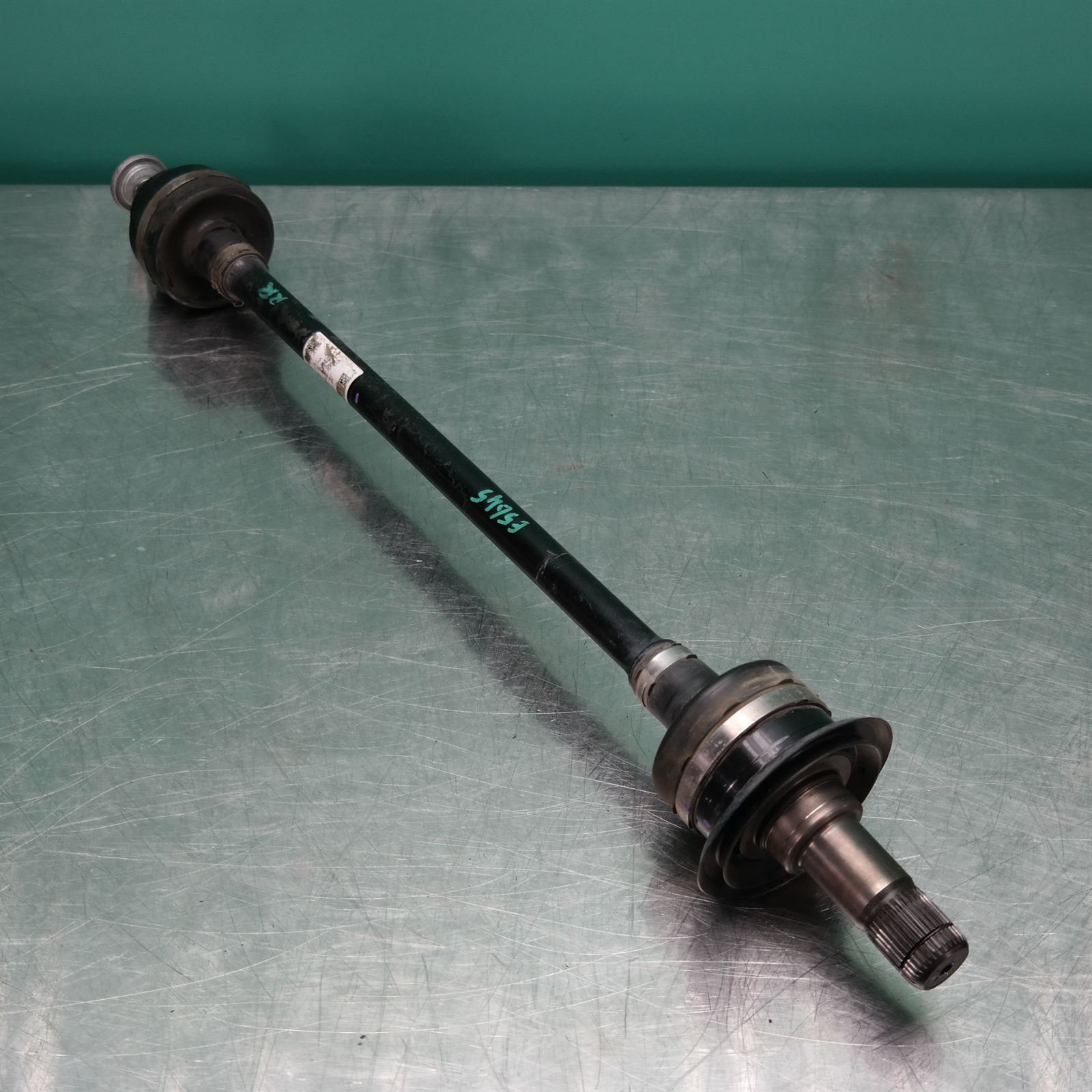 RIGHT DRIVESHAFT G01 Rear (944) *33-25* 5 RIGHT DRIVESHAFT G01 Rear (944) *33-25* - Image 5