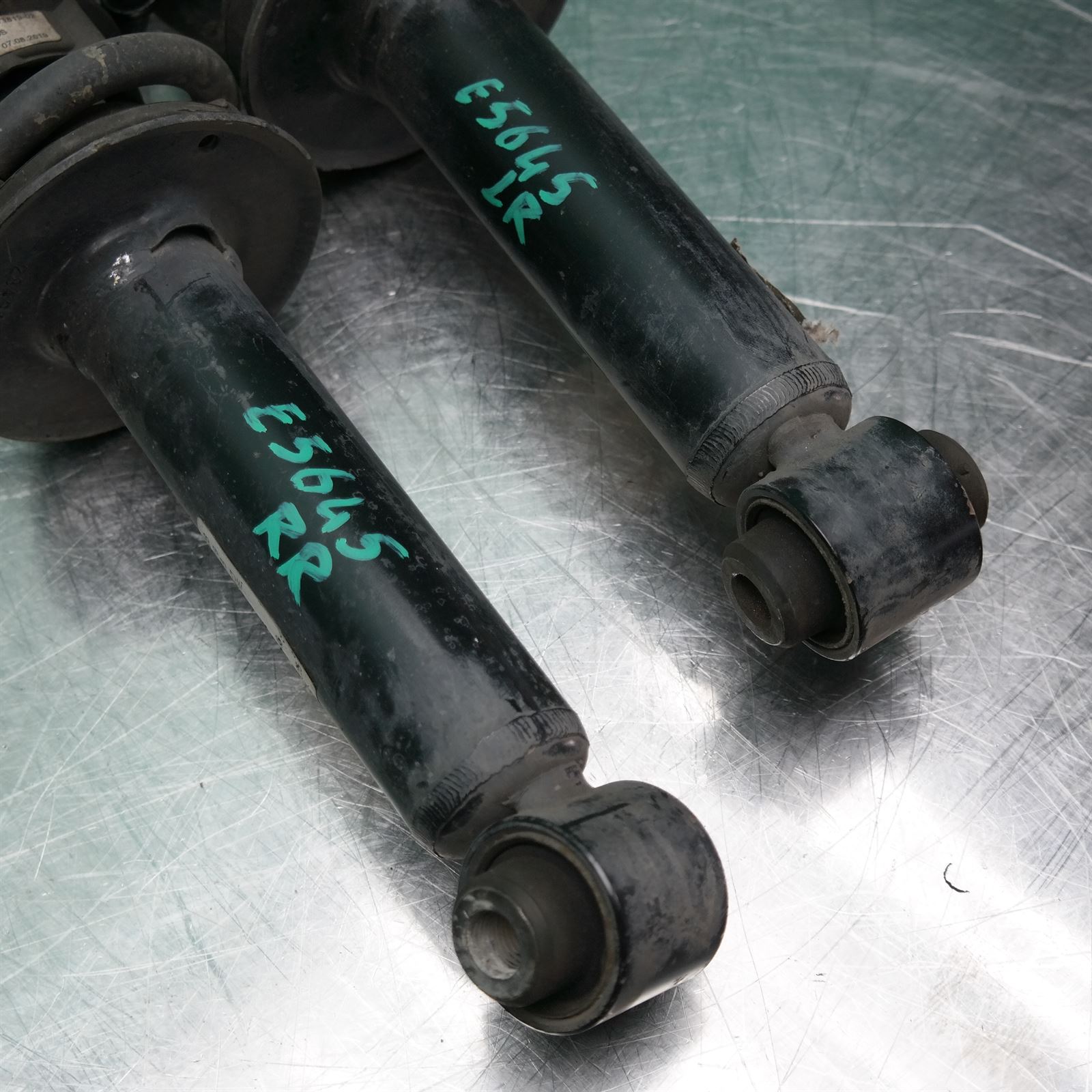 SHOCK ABSORBER G01 (801) (801) *33-45* 5 SHOCK ABSORBER G01 (801) (801) *33-45* - Image 5