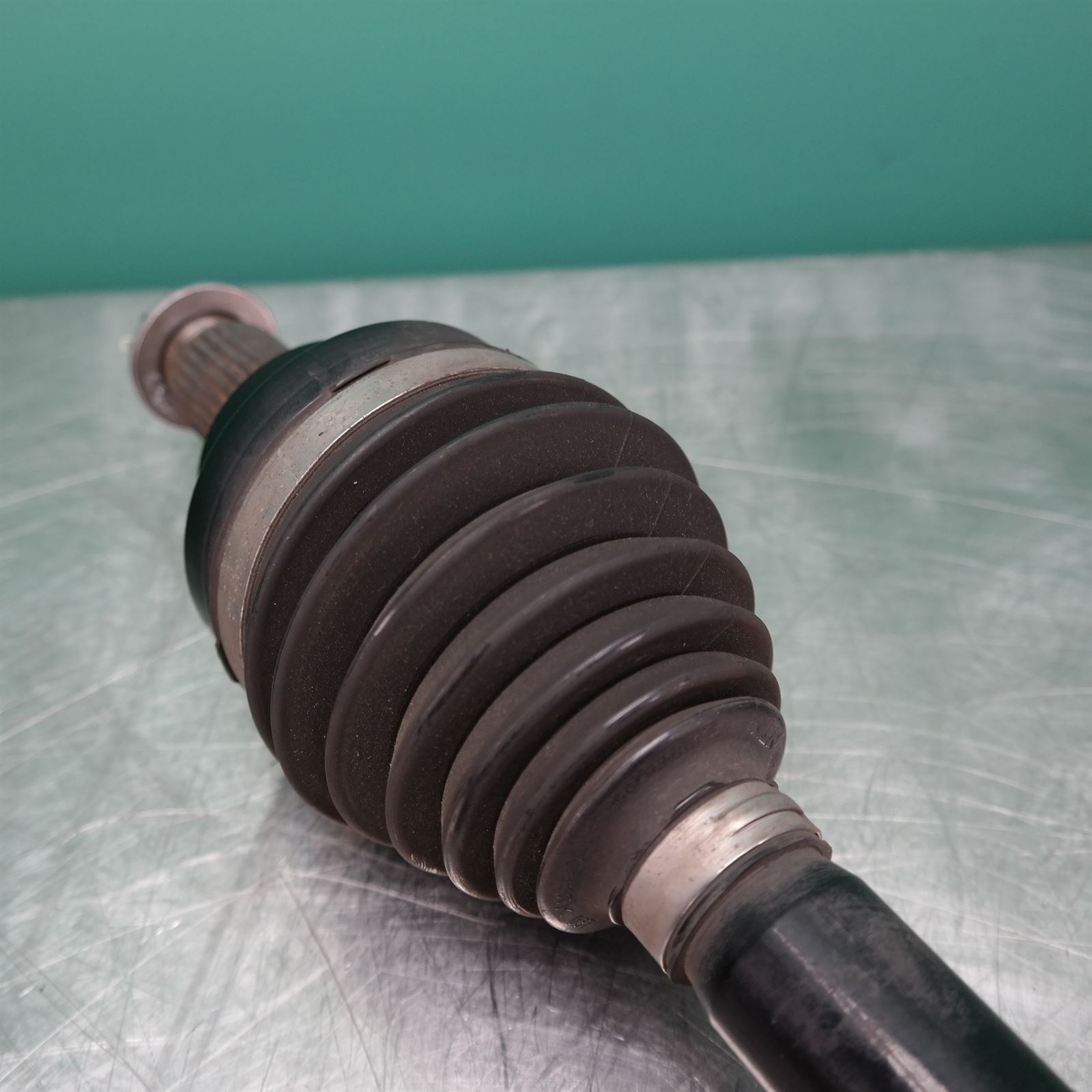 LEFT DRIVESHAFT F30 (445) *33-25* 4 LEFT DRIVESHAFT F30 (445) *33-25* - Image 4