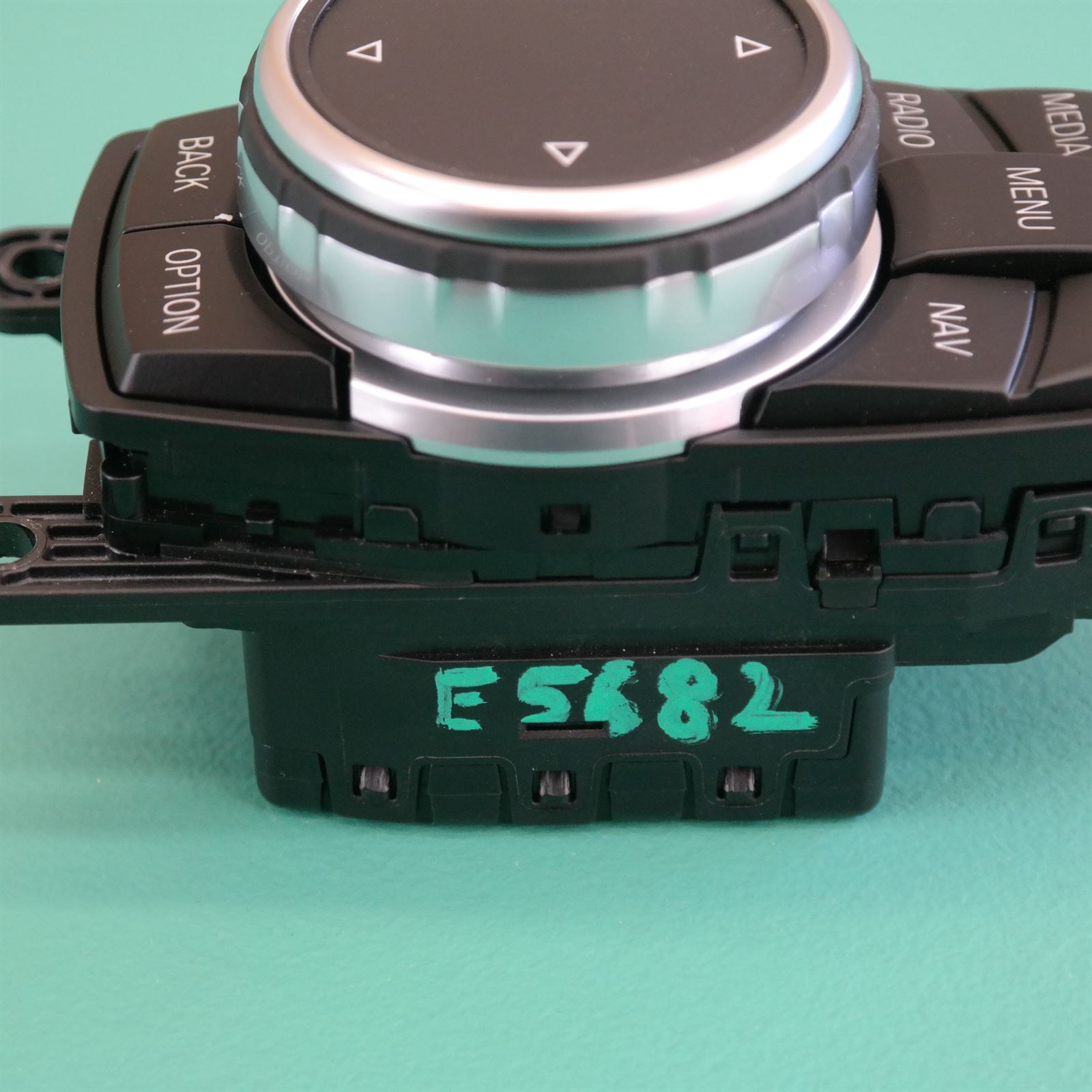 STEREO/HEAD UNIT F15 # Controller # (723) *65-50* 4 STEREO/HEAD UNIT F15 # Controller # (723) *65-50* - Image 4