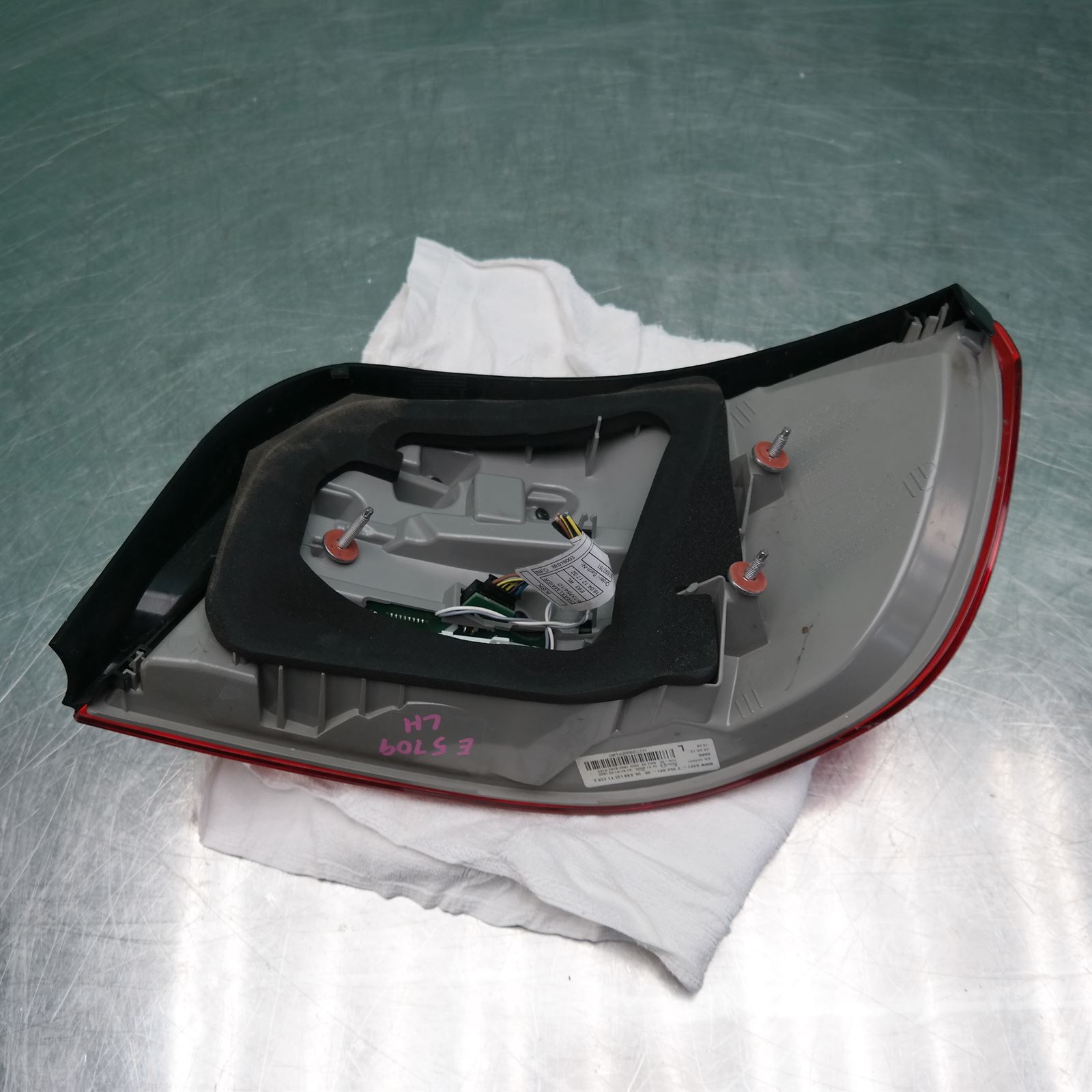 LEFT TAILLIGHT E93, CABRIO, LED TYPE, 03/10-05/13 3 LEFT TAILLIGHT E93, CABRIO, LED TYPE, 03/10-05/13 - Image 3