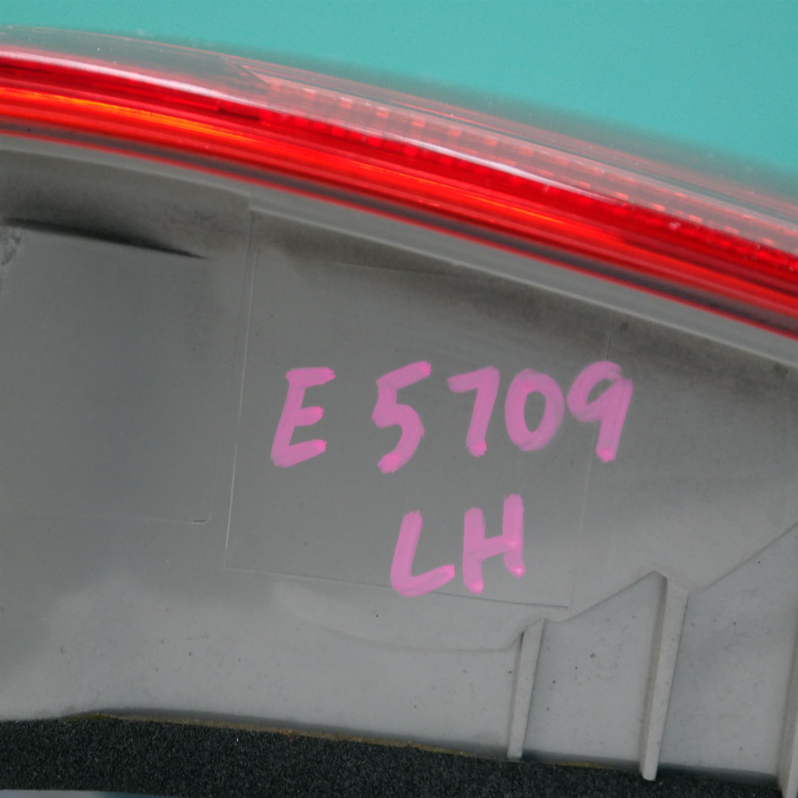 LEFT TAILLIGHT E93, CABRIO, LED TYPE, 03/10-05/13 4 LEFT TAILLIGHT E93, CABRIO, LED TYPE, 03/10-05/13 - Image 4