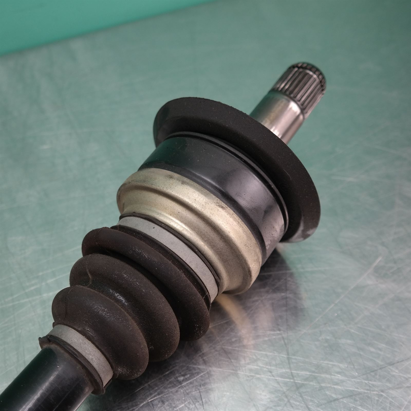LEFT DRIVESHAFT F F22 (853) *33-25* 5 LEFT DRIVESHAFT F F22 (853) *33-25* - Image 5