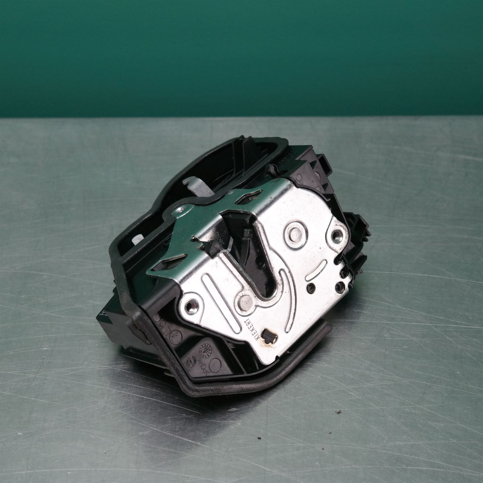 LOCK MECHANISM F10 # Door lock # (147) *51-12* LHR LOCK MECHANISM F10 # Door lock # (147) *51-12* LHR