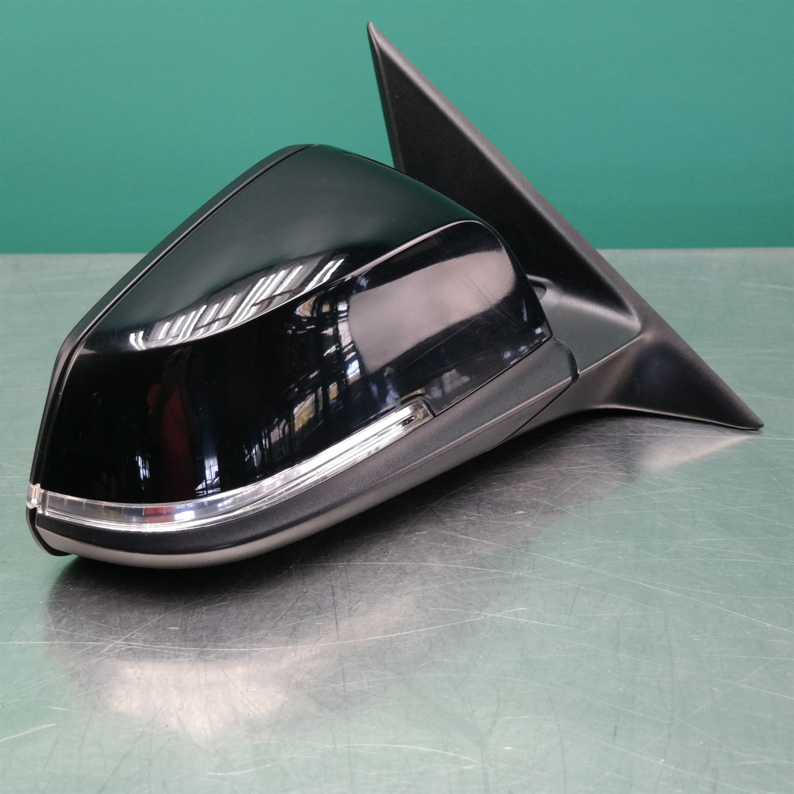 RIGHT DOOR MIRROR F30 (664) *51-07* RIGHT DOOR MIRROR F30 (664) *51-07*