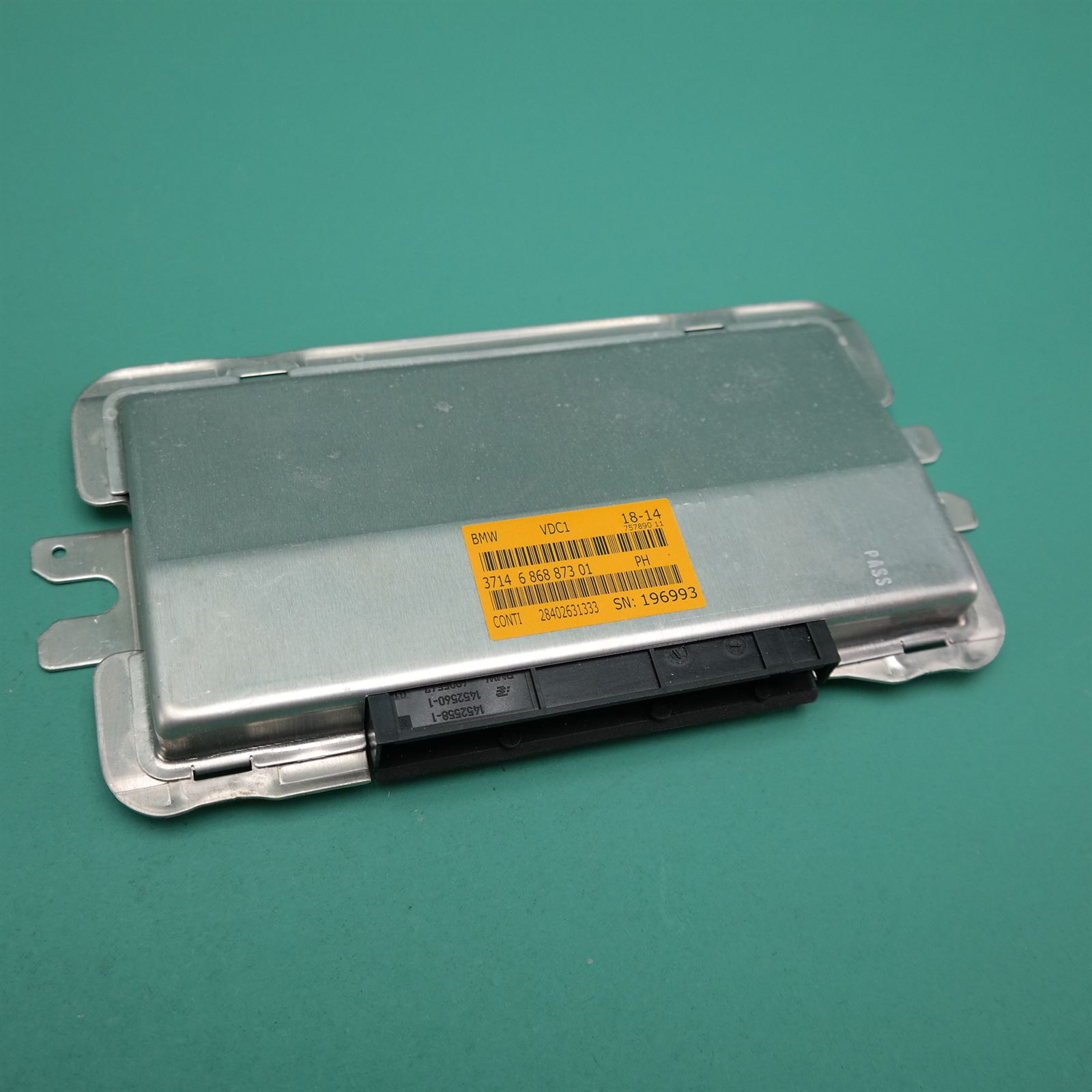 ECU F15 # VDC ICM Control Module # (388) *31-10* 6.871.449 ECU F15 # VDC ICM Control Module # (388) *31-10* 6.871.449