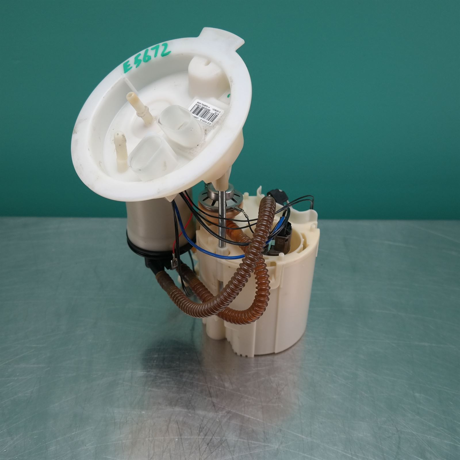 FUEL PUMP F20 # In fuel tank # (975) *16-15* FUEL PUMP F20 # In fuel tank # (975) *16-15*