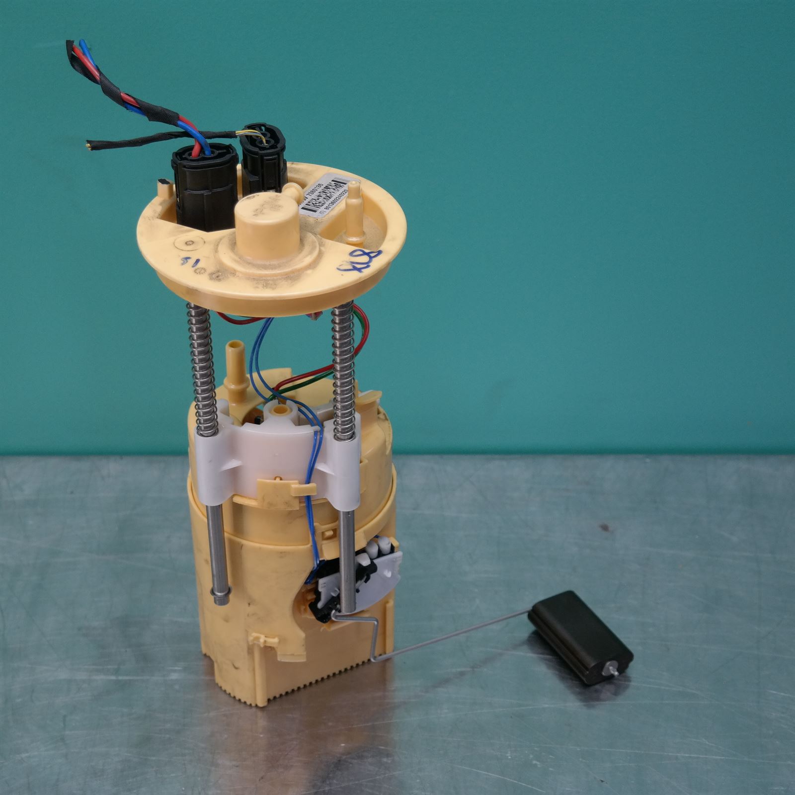 2014 BMW X5 Fuel Pump 16117195471