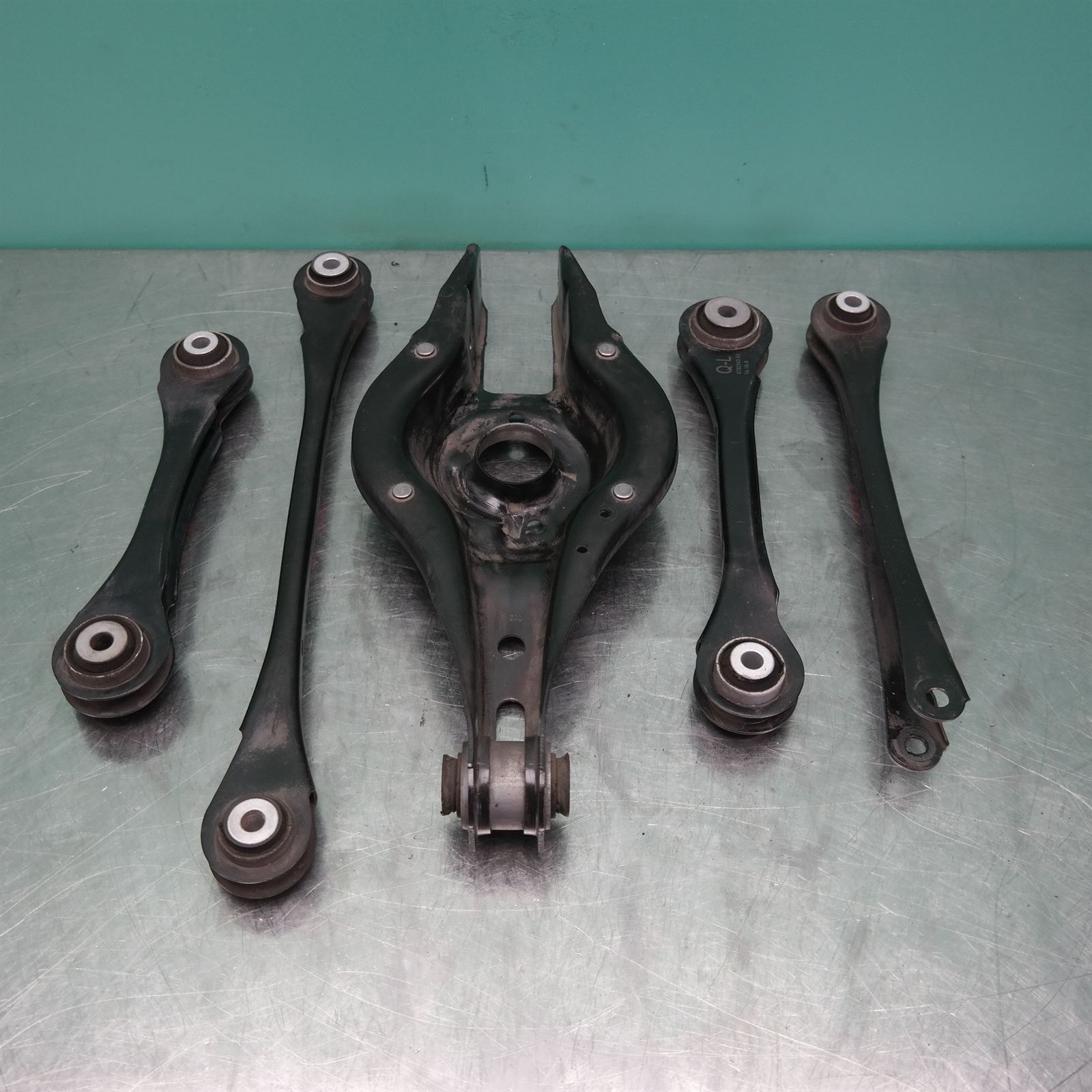 LEFT REAR TRAILING ARM F32/F33/F36, 09/13-12/20 LEFT REAR TRAILING ARM F32/F33/F36, 09/13-12/20