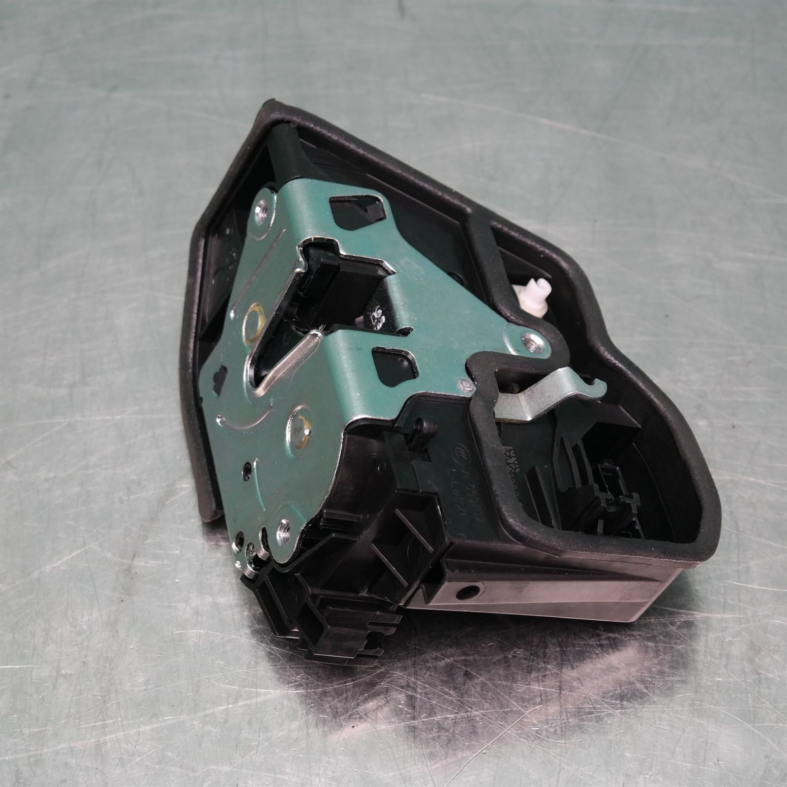 LOCK MECHANISM F32 # Door lock # (147) *51-12* LHR 2 LOCK MECHANISM F32 # Door lock # (147) *51-12* LHR - Image 2