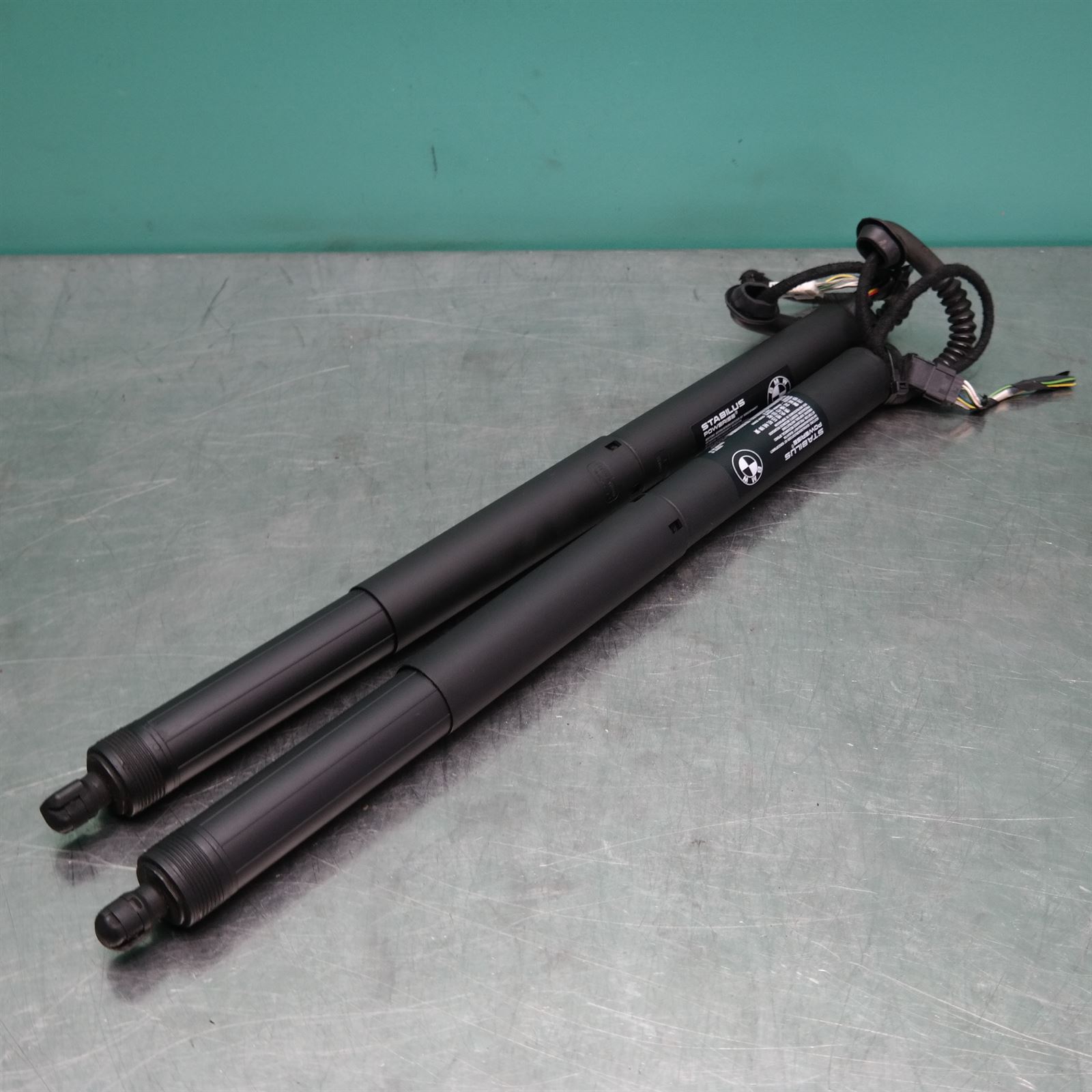 HATCH STRUT F15 (469) (470) *41-60* HATCH STRUT F15 (469) (470) *41-60*