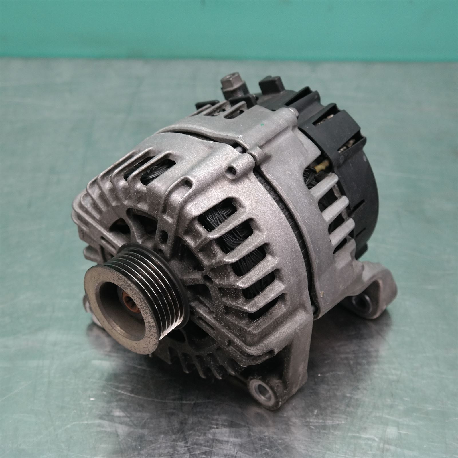 ALTERNATOR F25 (672) *12-20* ALTERNATOR F25 (672) *12-20*
