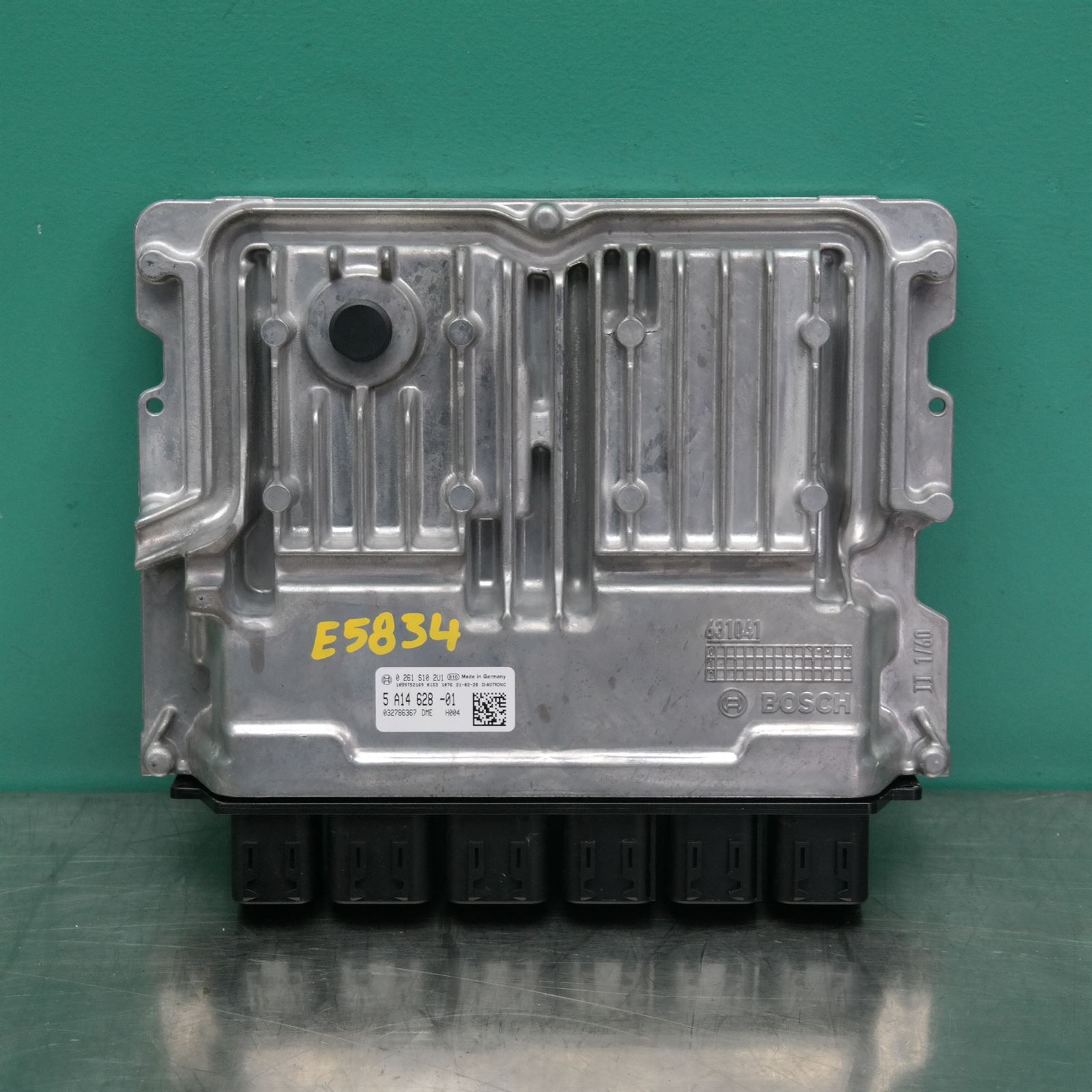 ECU G20 # Engine ECU # DME 84T0 B48 *12-10* ECU G20 # Engine ECU # DME 84T0 B48 *12-10*