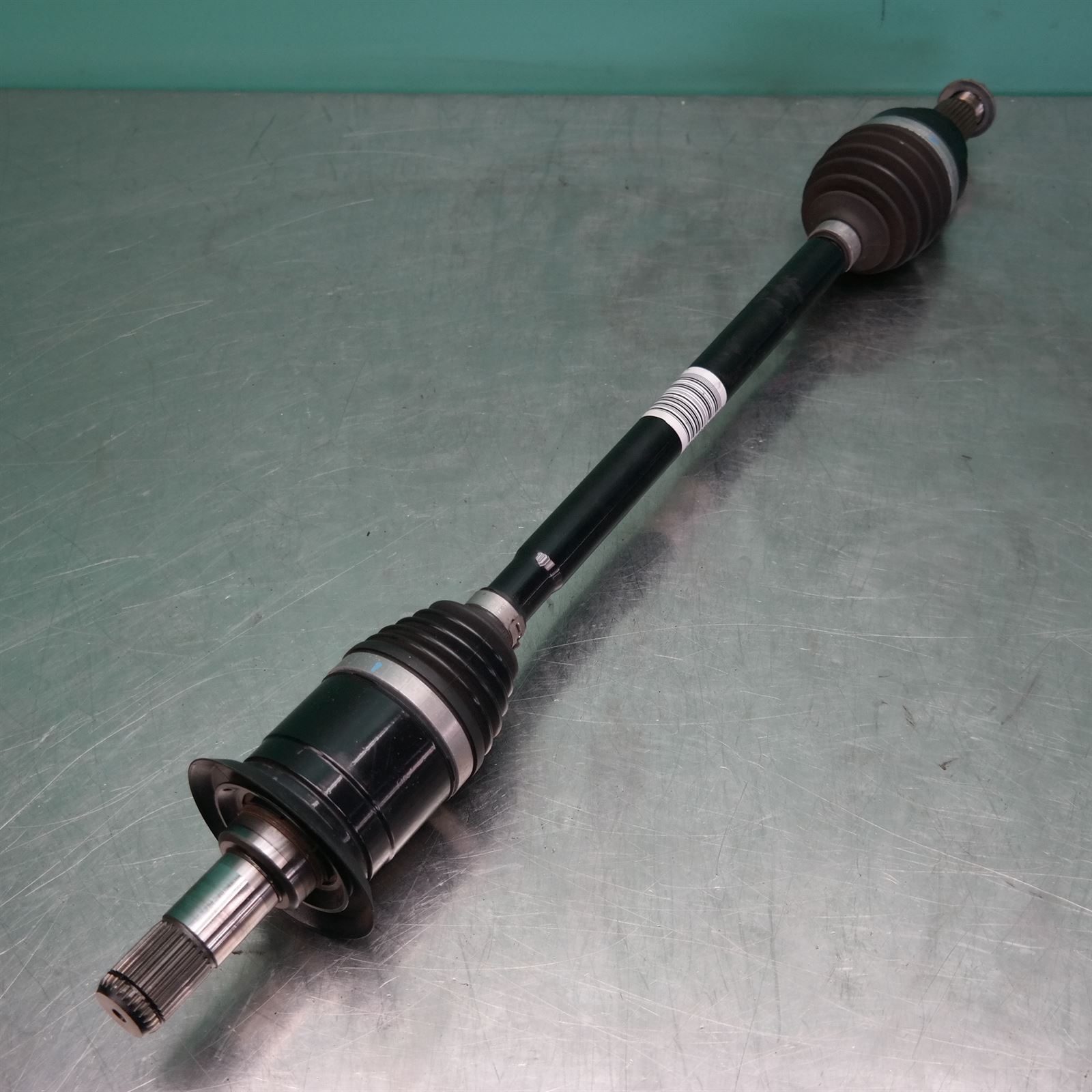 LEFT DRIVESHAFT F20 (301) *33-25* 2 LEFT DRIVESHAFT F20 (301) *33-25* - Image 2
