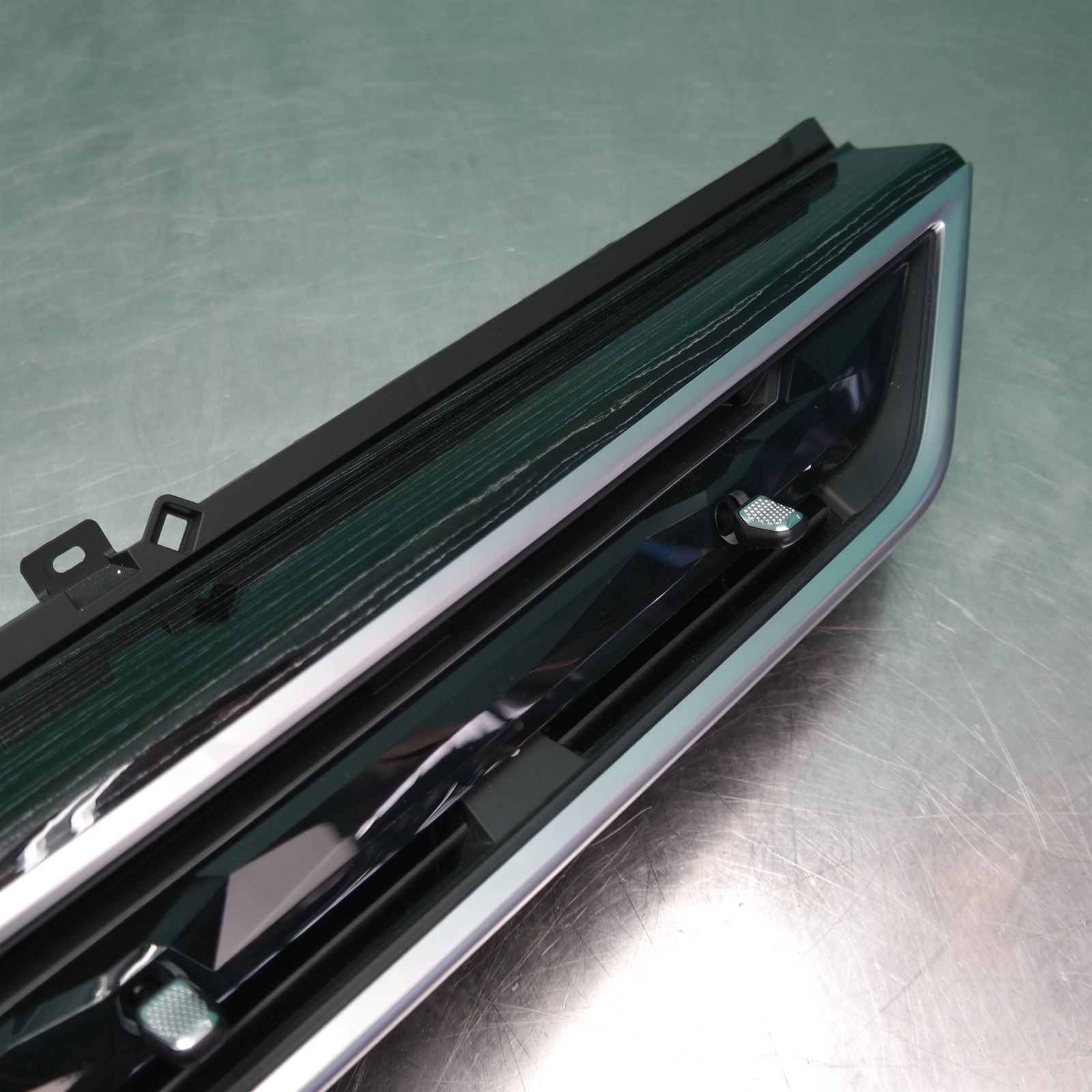 TRIM PANEL G05 # Instrument panel trim left # (831) *51-30* 5 TRIM PANEL G05 # Instrument panel trim left # (831) *51-30* - Image 5