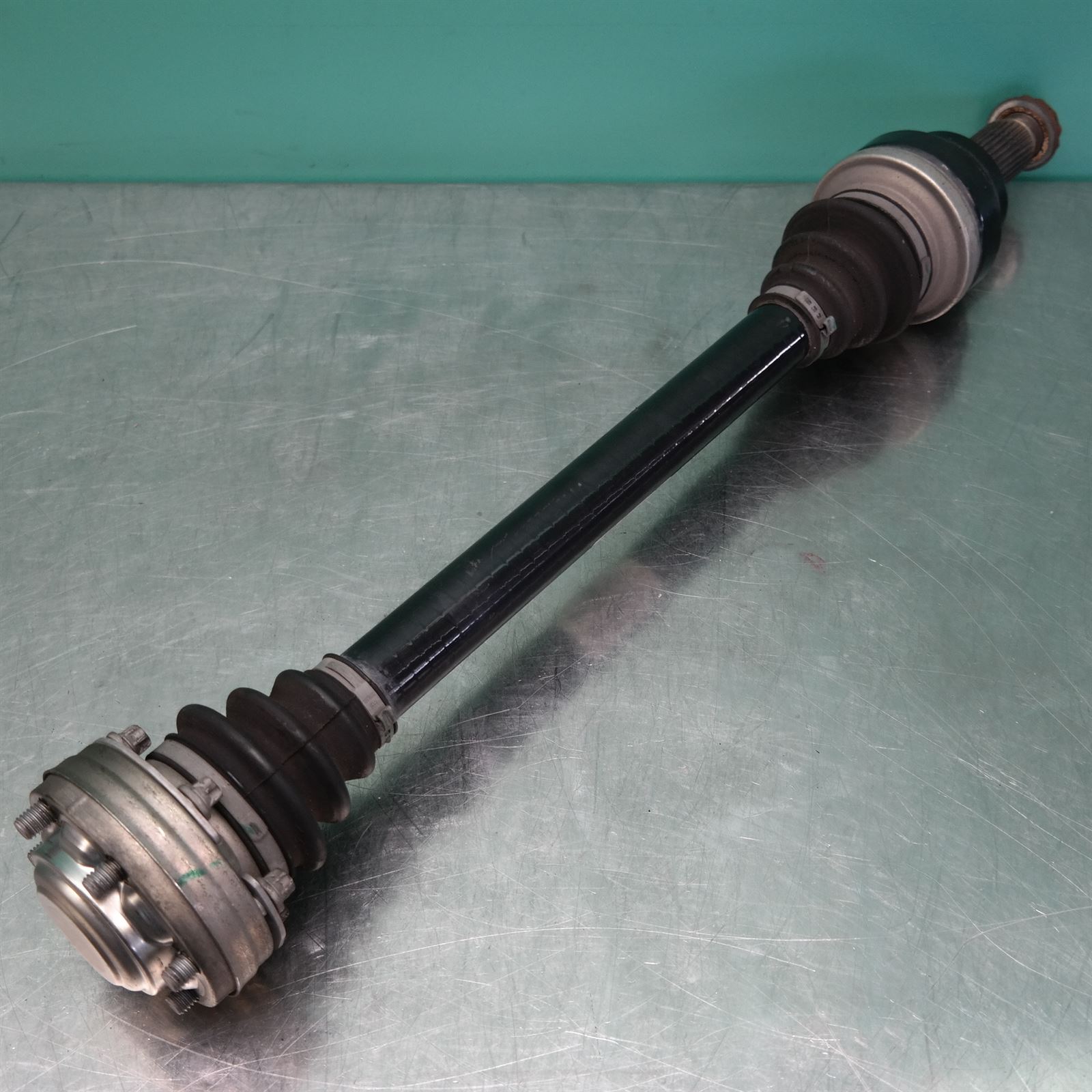 RIGHT DRIVESHAFT F15 # Rear # (839) *33-25* 2 RIGHT DRIVESHAFT F15 # Rear # (839) *33-25* - Image 2