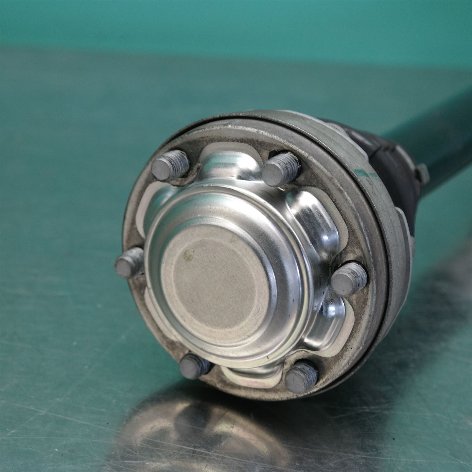 RIGHT DRIVESHAFT F15 # Rear # (839) *33-25* 3 RIGHT DRIVESHAFT F15 # Rear # (839) *33-25* - Image 3