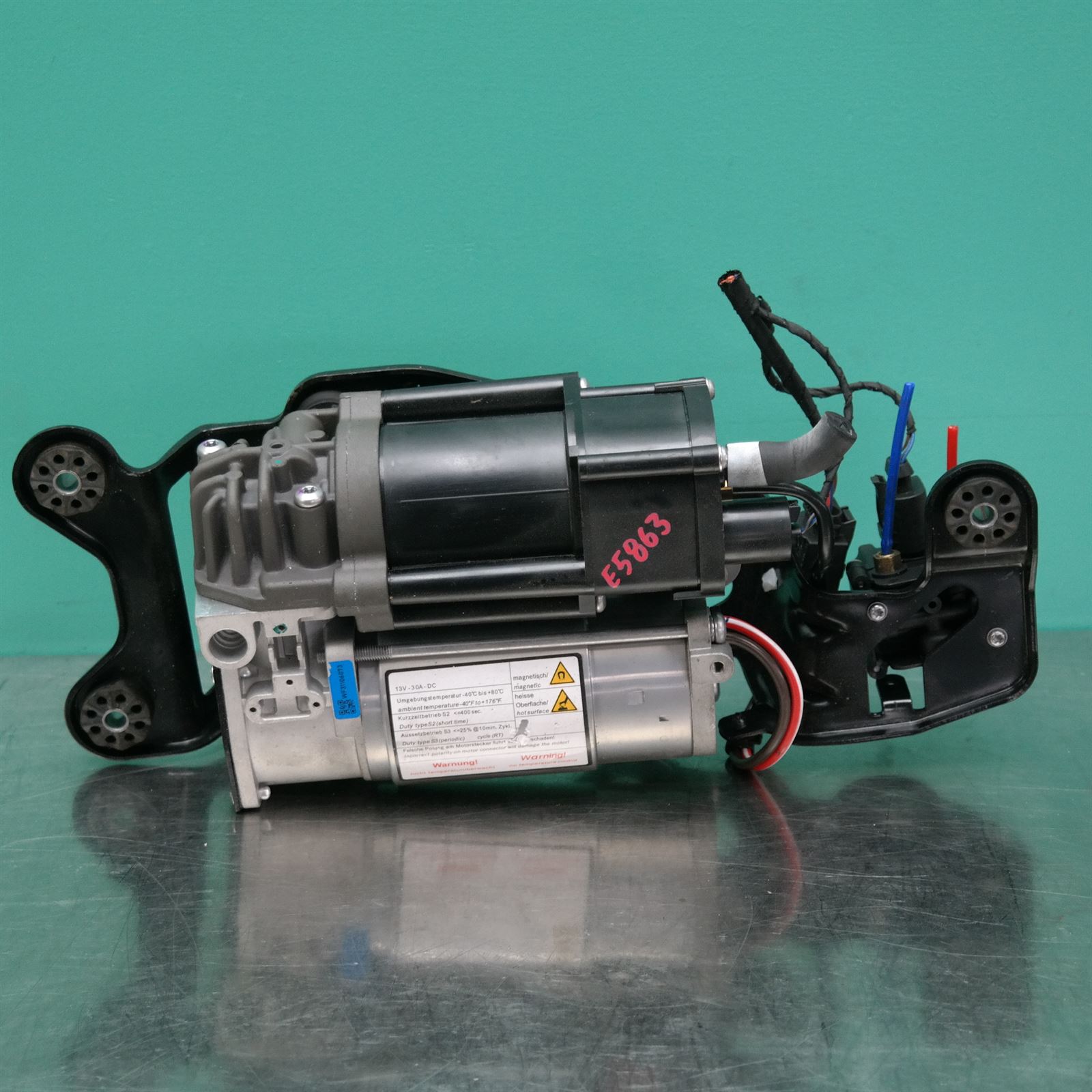 AIR RIDE COMPRESSOR F15 (177) *33-50* AIR RIDE COMPRESSOR F15 (177) *33-50*