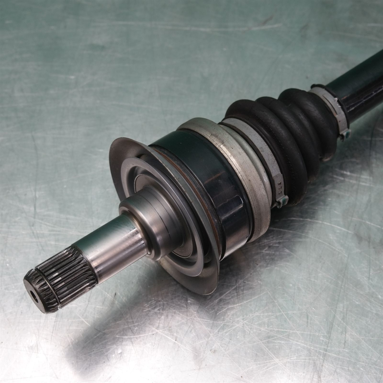 LEFT DRIVESHAFT F25 # Rear # (041) *33-25* 3 LEFT DRIVESHAFT F25 # Rear # (041) *33-25* - Image 3