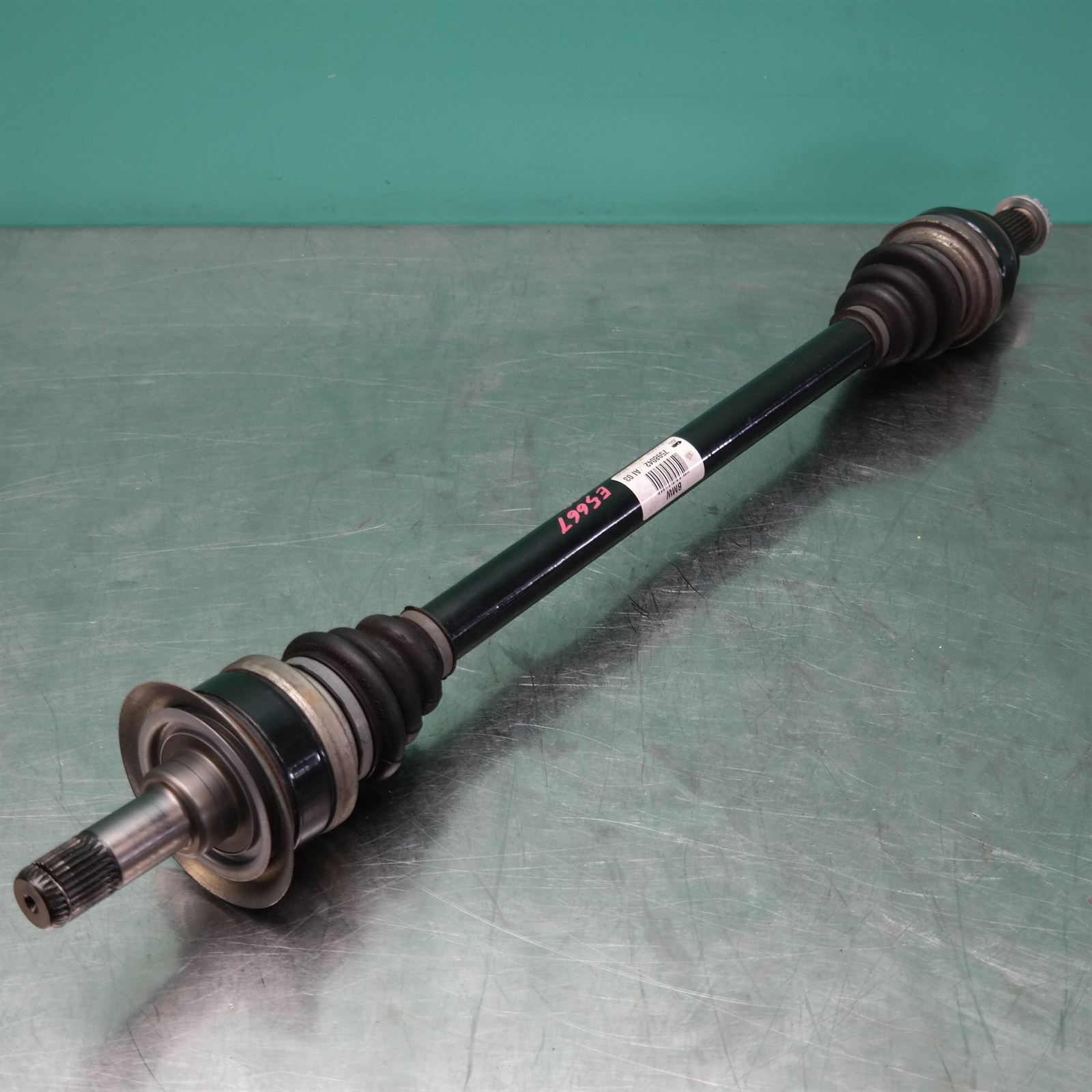 RIGHT DRIVESHAFT F25 # Rear # (042) *35-25* 2 RIGHT DRIVESHAFT F25 # Rear # (042) *35-25* - Image 2