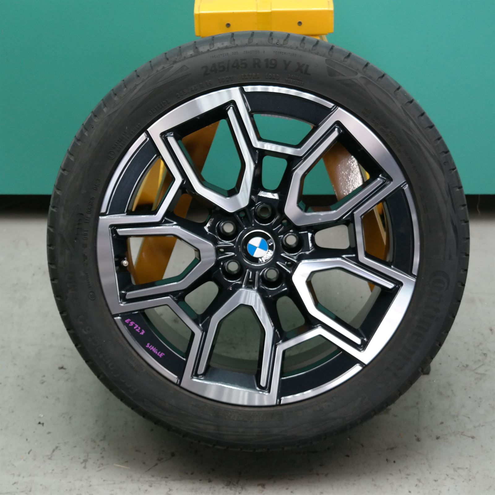 WHEEL STEEL U11 # Single # (041) 6898041 *36-15* WHEEL STEEL U11 # Single # (041) 6898041 *36-15*