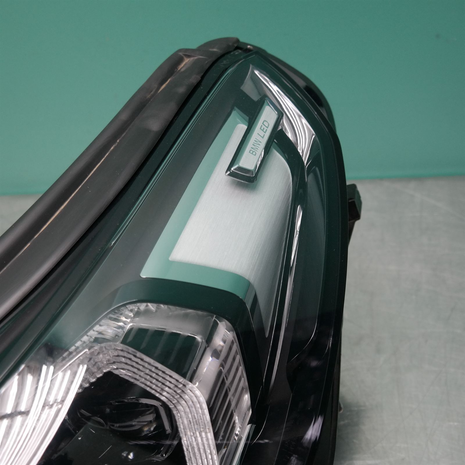 LEFT HEADLAMP U11, W/ LED, ADAPTIVE TYPE, SHADOW LINE, 07/22- 3 LEFT HEADLAMP U11, W/ LED, ADAPTIVE TYPE, SHADOW LINE, 07/22- - Image 3