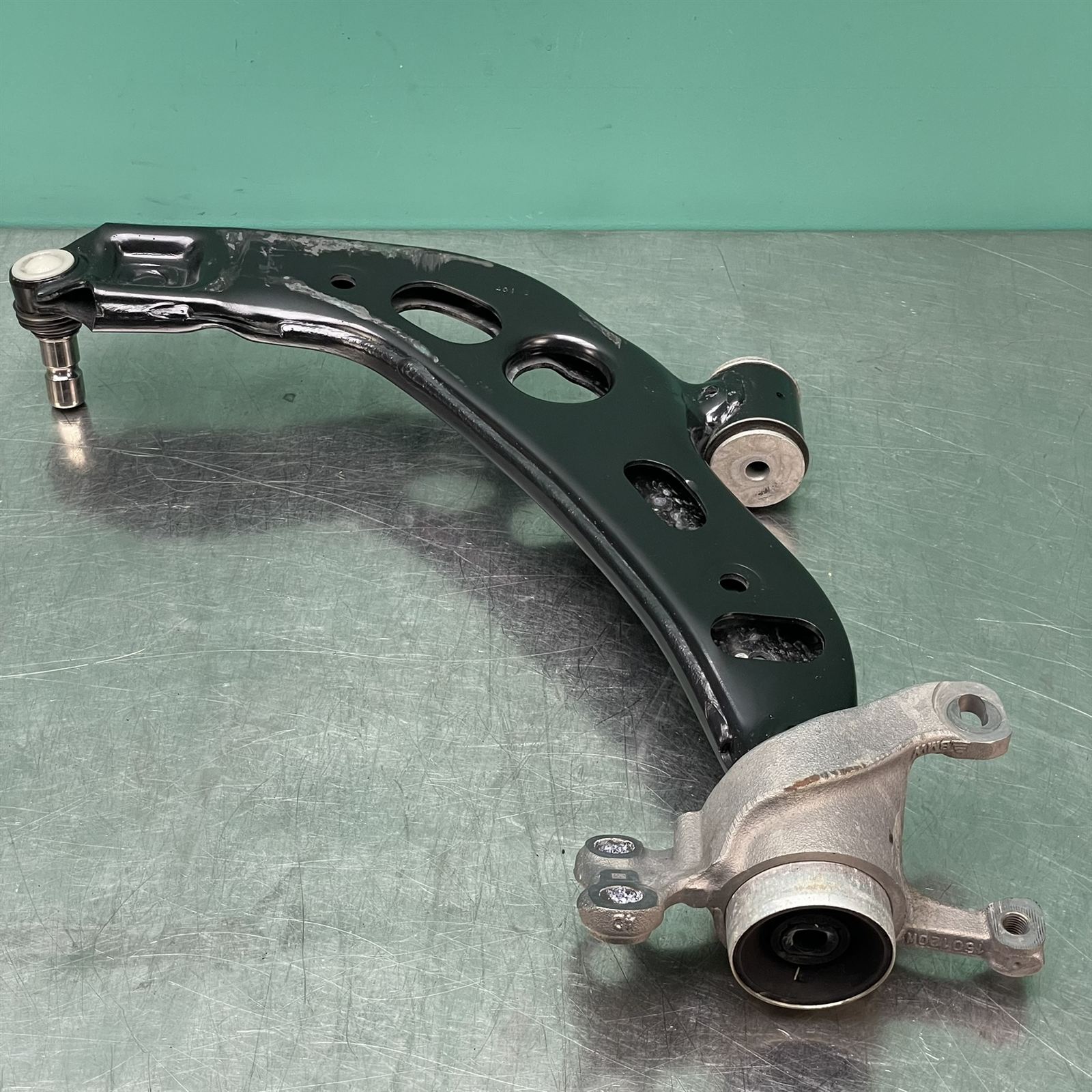 RIGHT FRONT LOWER CONTROL ARM F48 (844) *31-05* 2 RIGHT FRONT LOWER CONTROL ARM F48 (844) *31-05* - Image 2