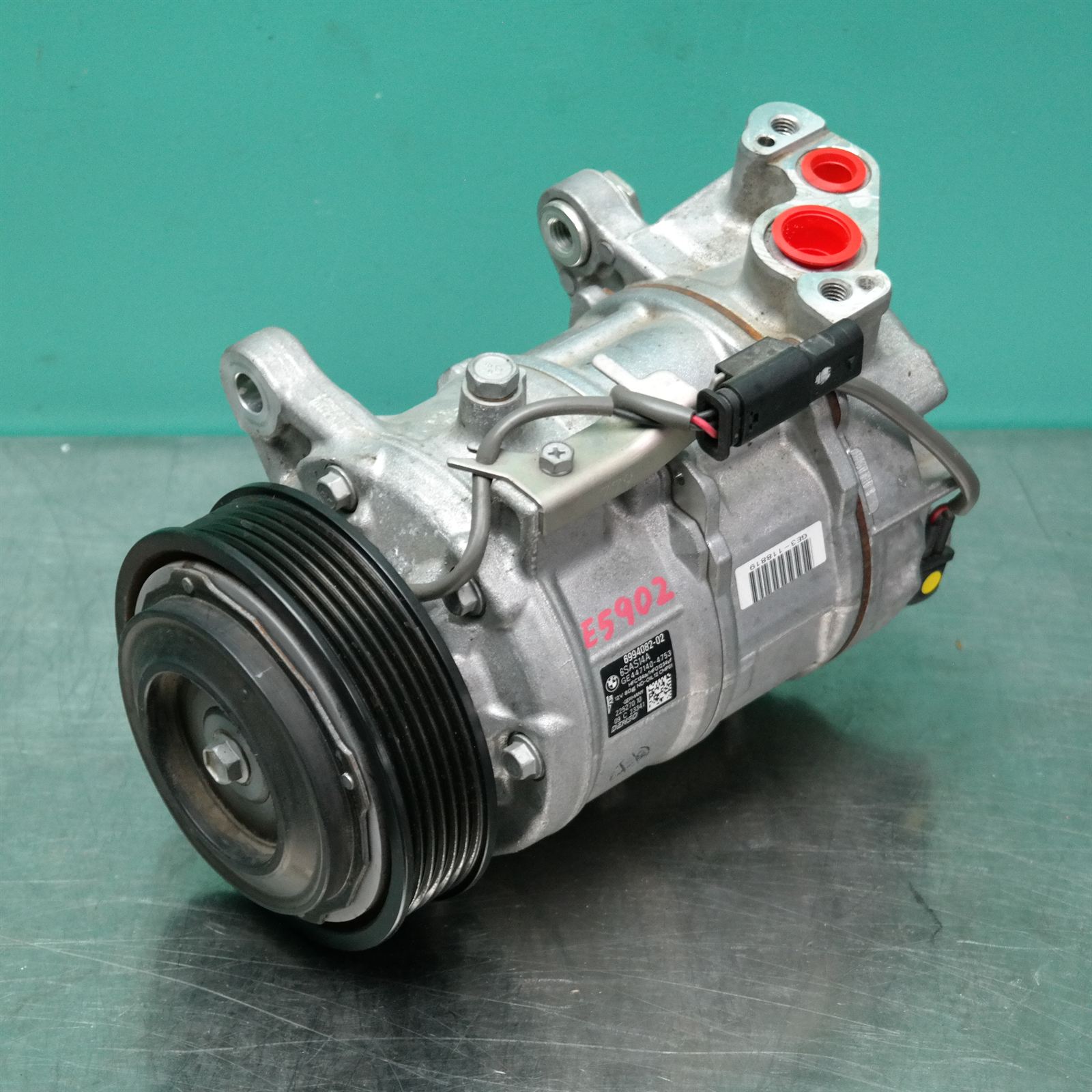 A/C COMPRESSOR G01 (082) *64-50* A/C COMPRESSOR G01 (082) *64-50*