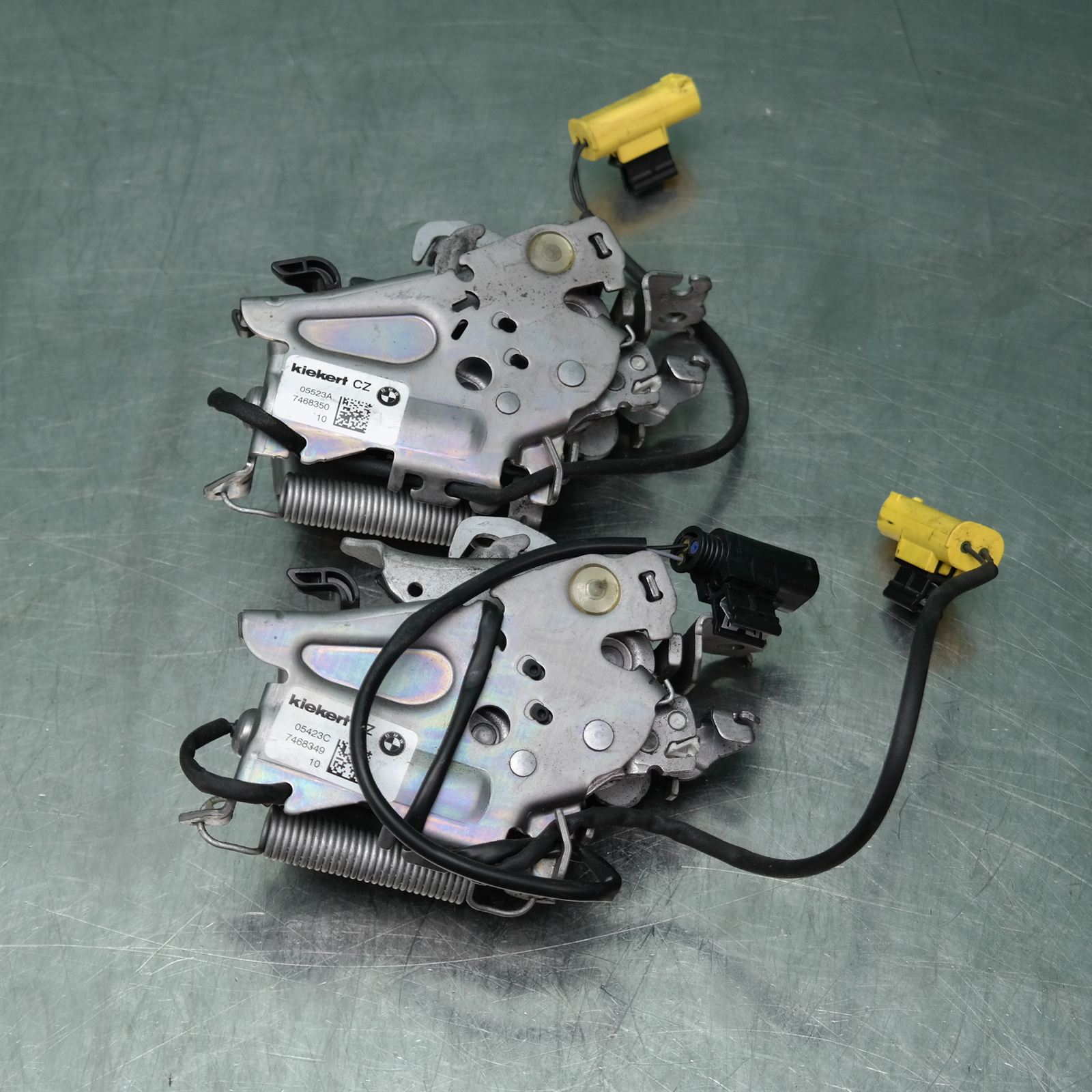 BONNET LOCK/SUPPORT G20 # Bonnet lock active # (349) (350) *41-35* 2 BONNET LOCK/SUPPORT G20 # Bonnet lock active # (349) (350) *41-35* - Image 2