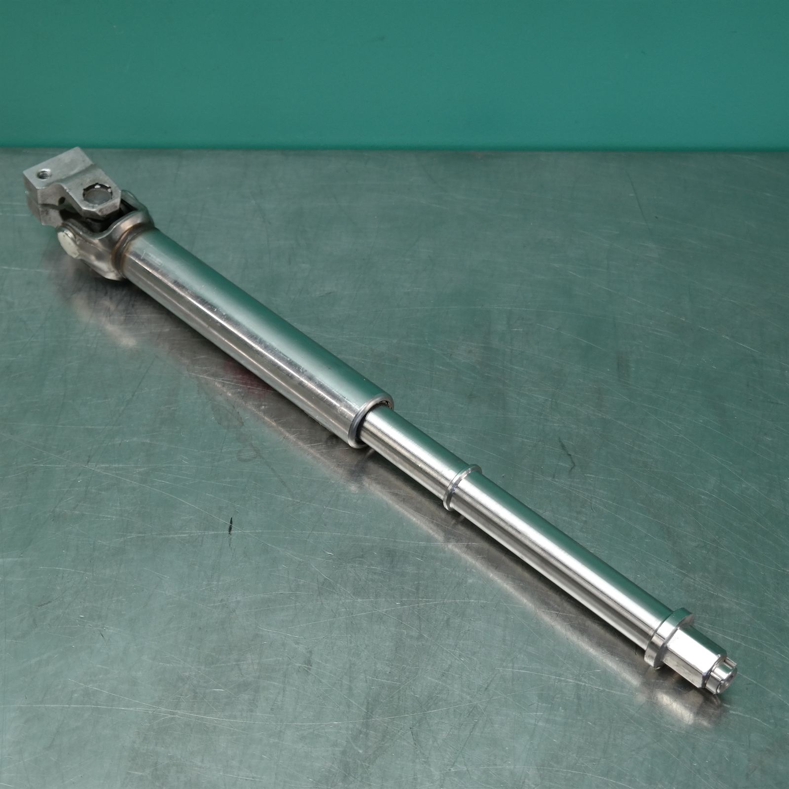 STEERING INTERMEDIATE SHAFT G05 (E65) (E70) *31-10* 2 STEERING INTERMEDIATE SHAFT G05 (E65) (E70) *31-10* - Image 2