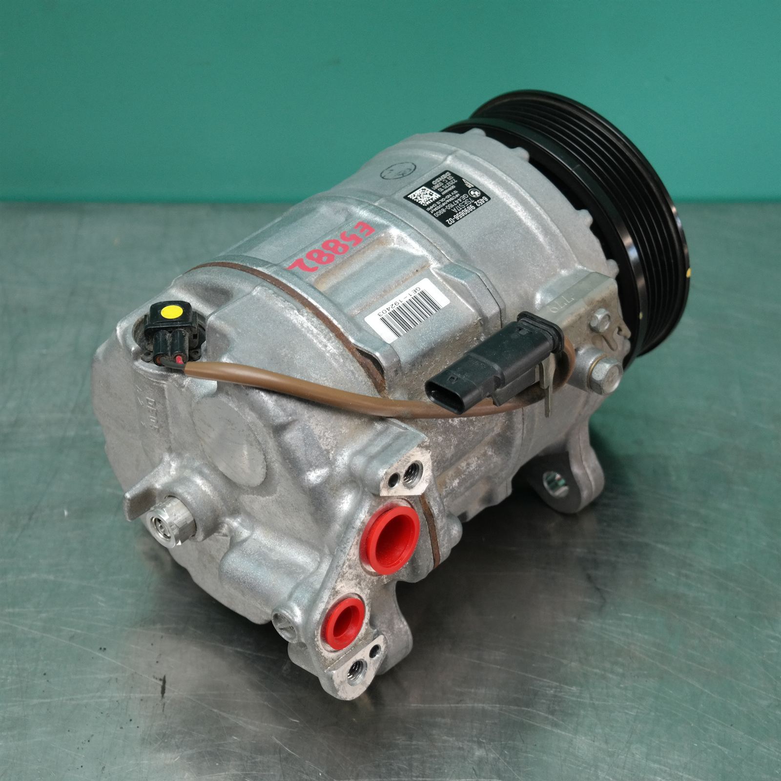 A/C COMPRESSOR G05 (656) *64-50* 2 A/C COMPRESSOR G05 (656) *64-50* - Image 2
