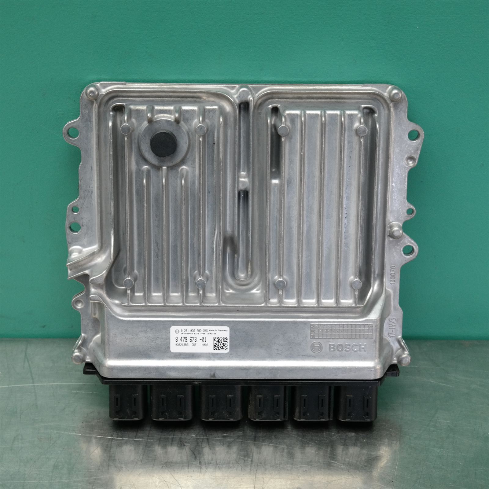 ECU G05 *13-15* # Engine ECU # (153) ECU G05 *13-15* # Engine ECU # (153)