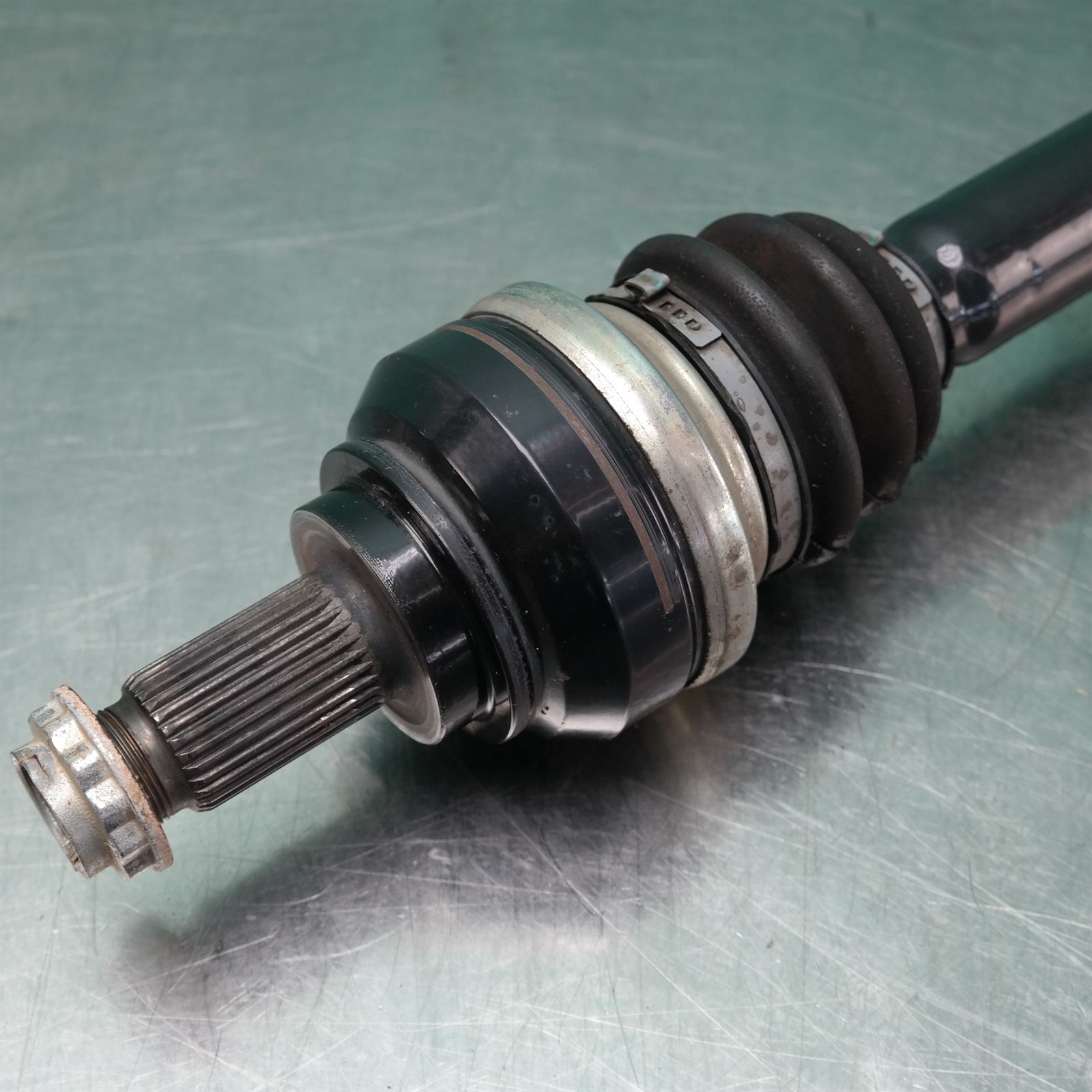 LEFT DRIVESHAFT F30 (615) *33-25* M3 4 LEFT DRIVESHAFT F30 (615) *33-25* M3 - Image 4