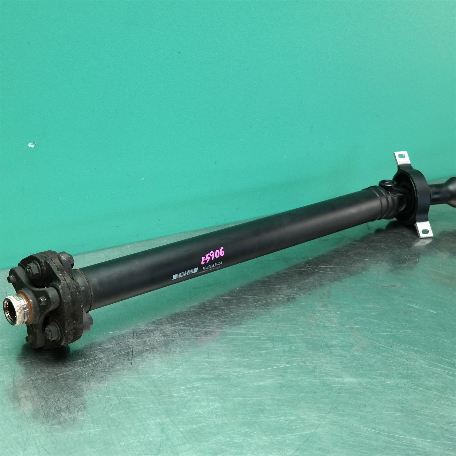REAR PROP SHAFT F32 (653) *26-05* P4 2 REAR PROP SHAFT F32 (653) *26-05* P4 - Image 2