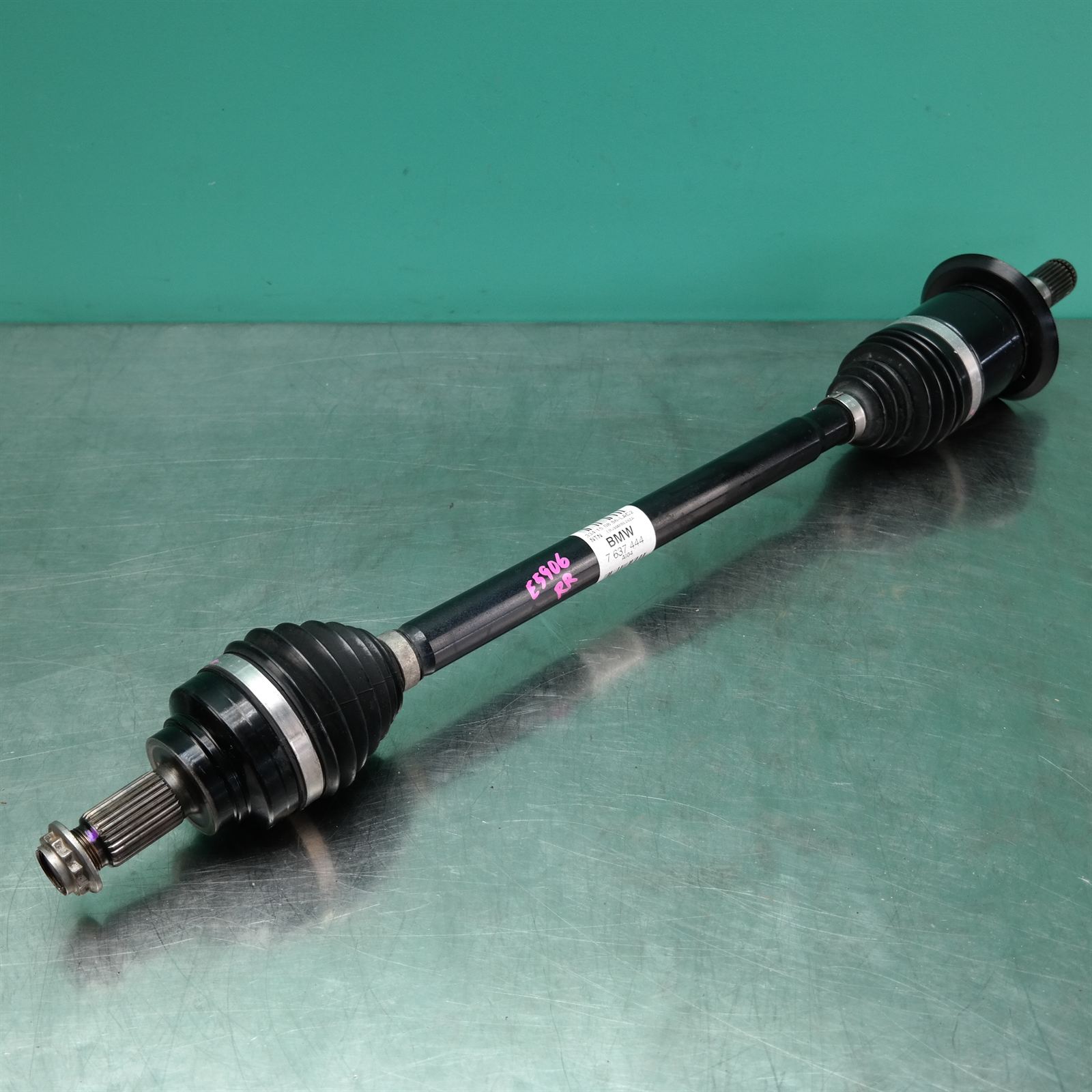 RIGHT DRIVESHAFT F32 (444) *33-25* RIGHT DRIVESHAFT F32 (444) *33-25*