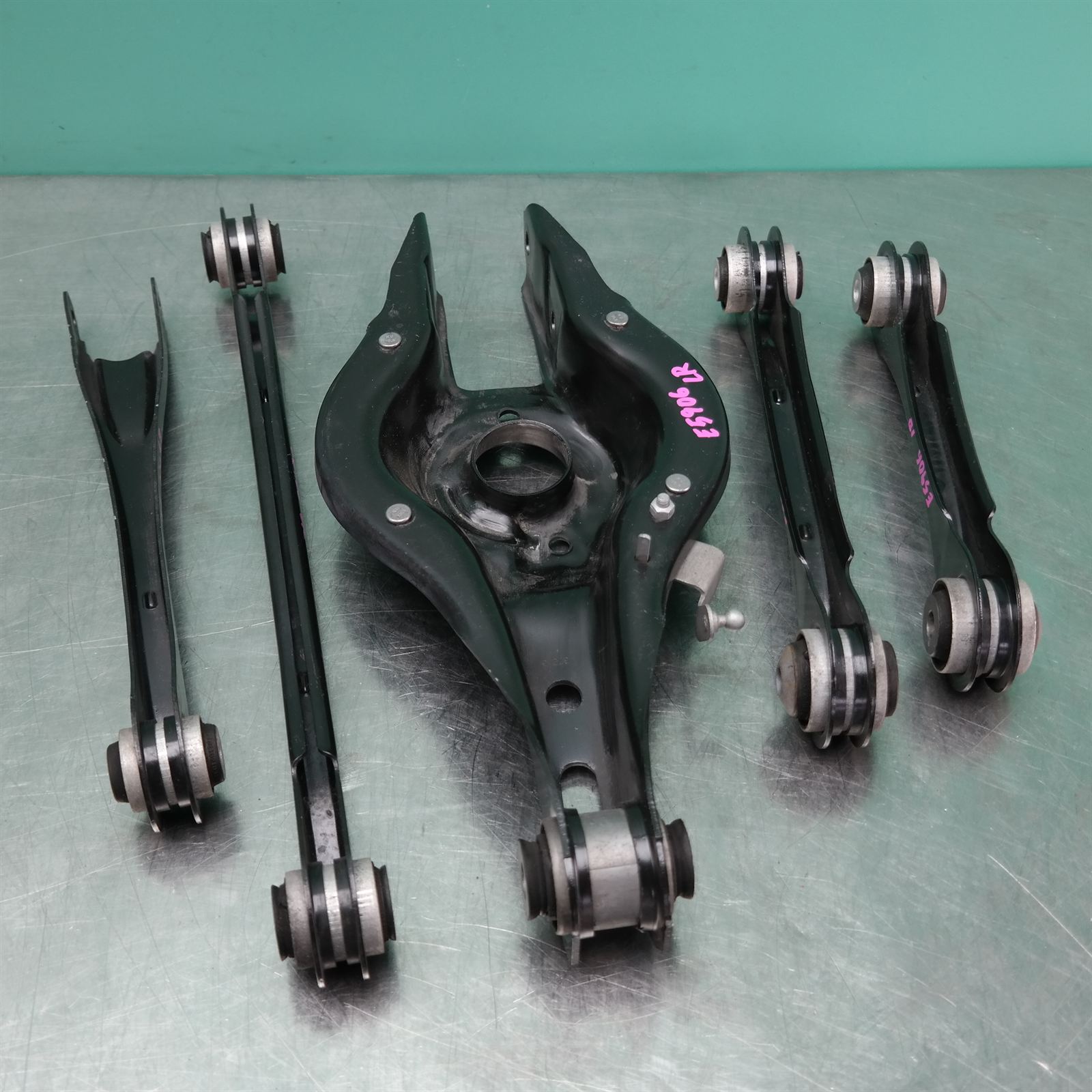 LEFT REAR TRAILING ARM F32/F33/F36, 09/13-12/20 2 LEFT REAR TRAILING ARM F32/F33/F36, 09/13-12/20 - Image 2