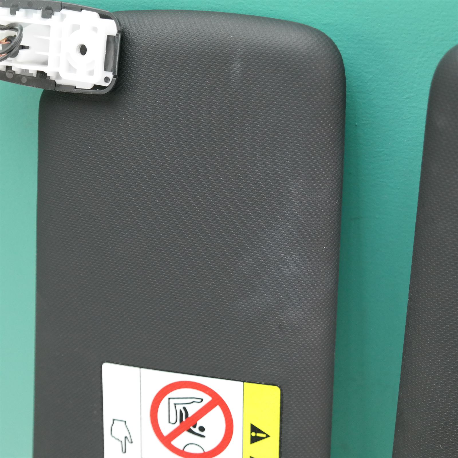 SUN VISOR F32 (313) (314) *51-40* 3 SUN VISOR F32 (313) (314) *51-40* - Image 3