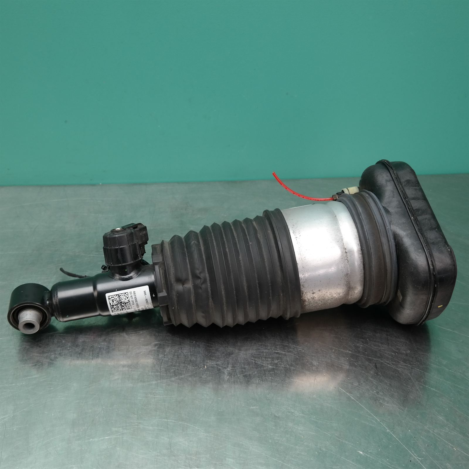 LEFT REAR STRUT G05 (047) *33-45* 3 LEFT REAR STRUT G05 (047) *33-45* - Image 3