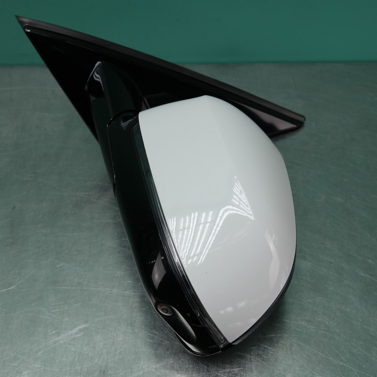 LEFT DOOR MIRROR G05 (351) *51-07* 2 LEFT DOOR MIRROR G05 (351) *51-07* - Image 2