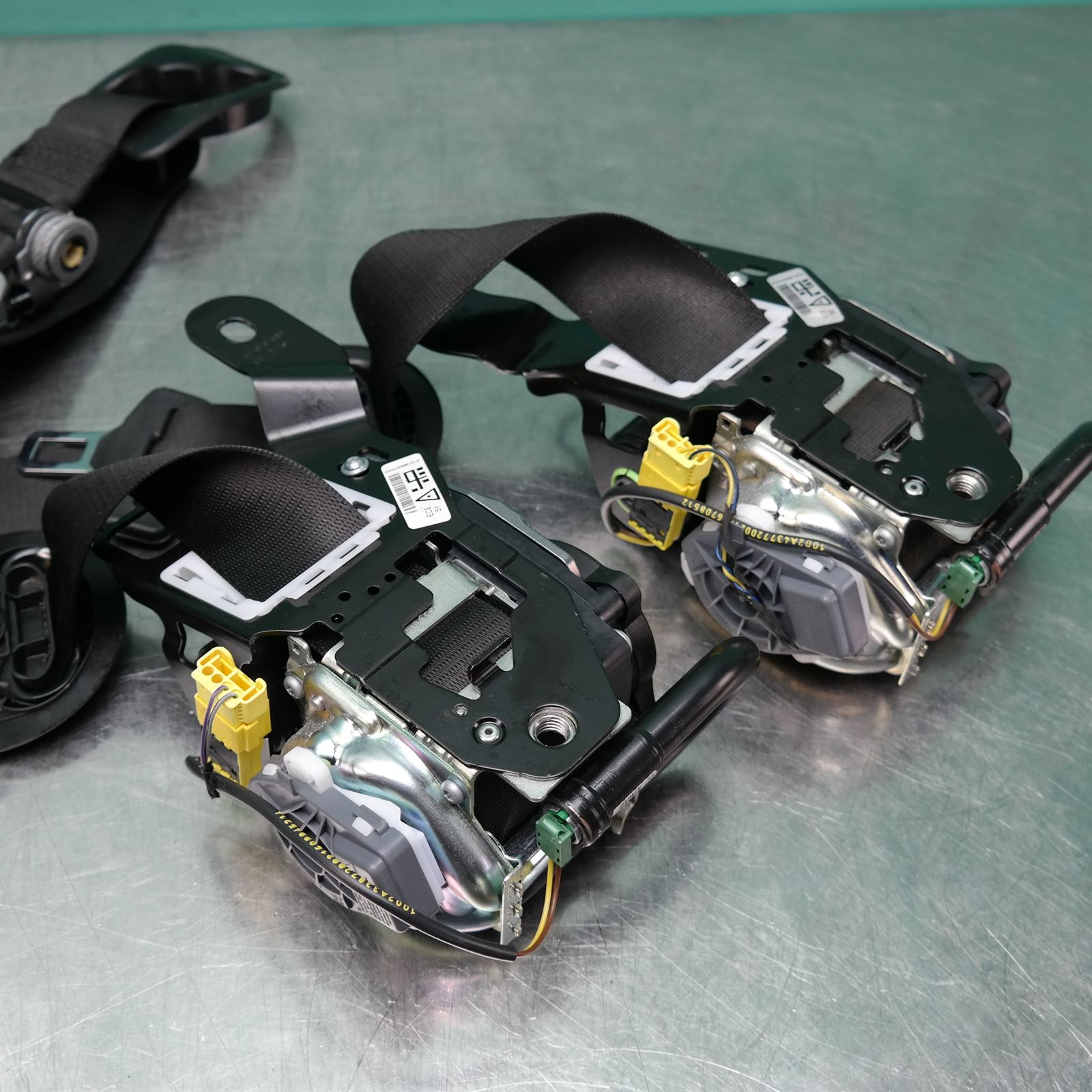 SEAT BELT F15 Belts Front (670) (673) *72-05* 5 SEAT BELT F15 Belts Front (670) (673) *72-05* - Image 5