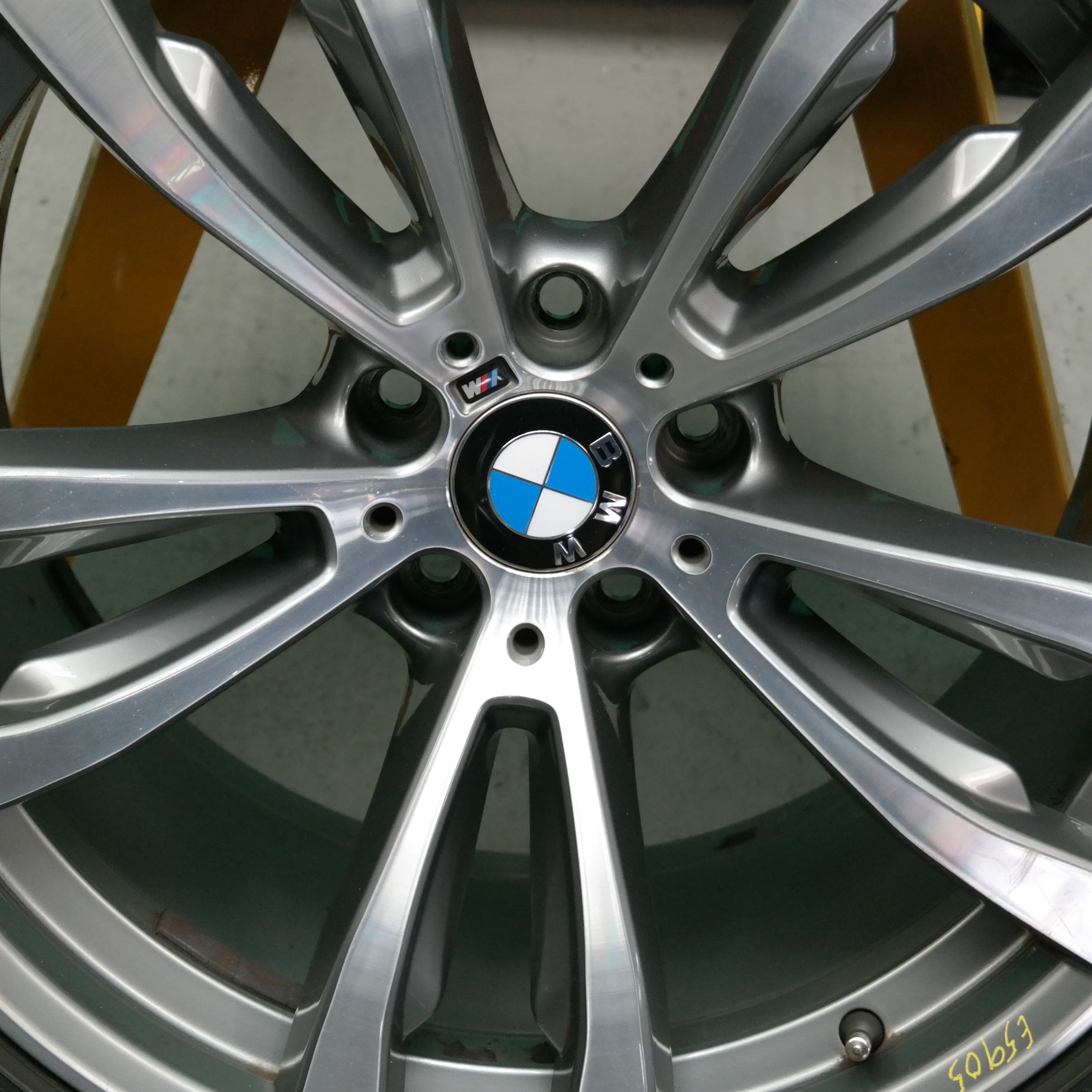 WHEEL STEEL F15 # Single # (791) *36-15* 7.846.791 Rear 11J20 3 WHEEL STEEL F15 # Single # (791) *36-15* 7.846.791 Rear 11J20 - Image 3