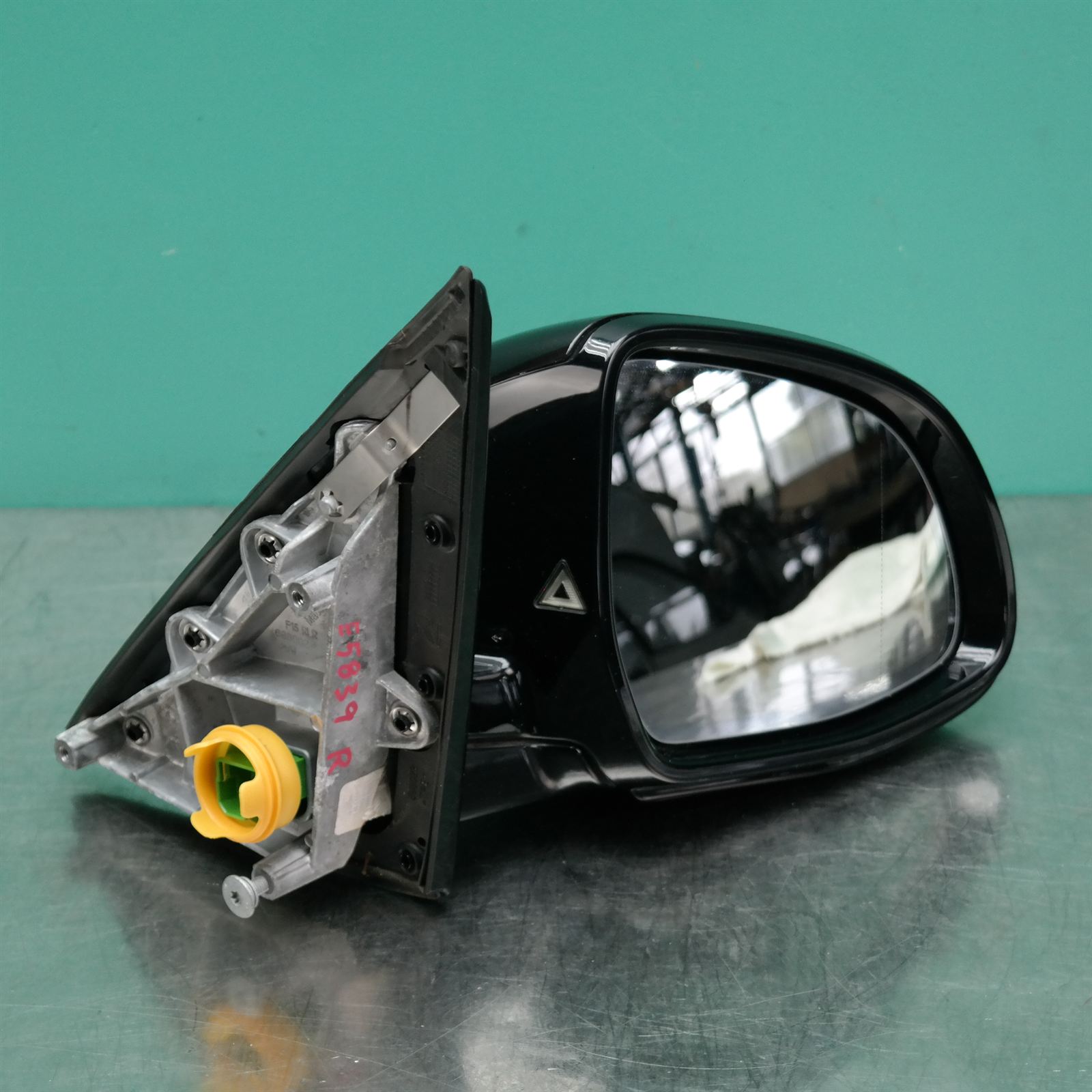 RIGHT DOOR MIRROR F15 (062) *51-07* 3 RIGHT DOOR MIRROR F15 (062) *51-07* - Image 3