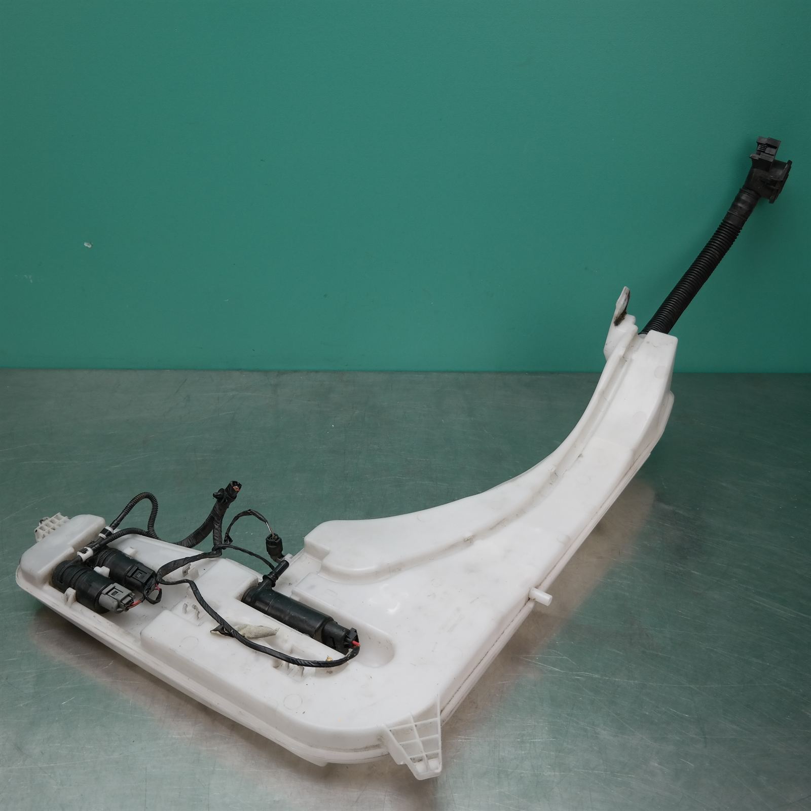WASHER BOTTLE F25 (828) *61-45* 2 WASHER BOTTLE F25 (828) *61-45* - Image 2