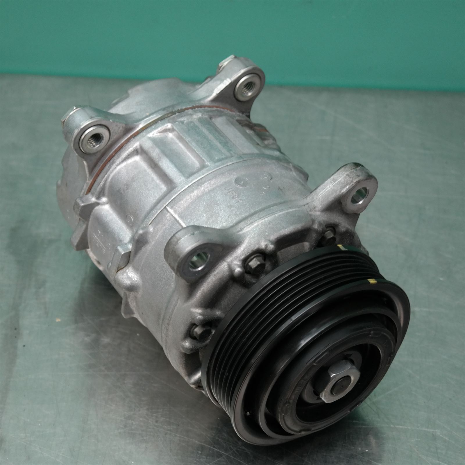 A/C COMPRESSOR G05 (656) *64-50* 3 A/C COMPRESSOR G05 (656) *64-50* - Image 3