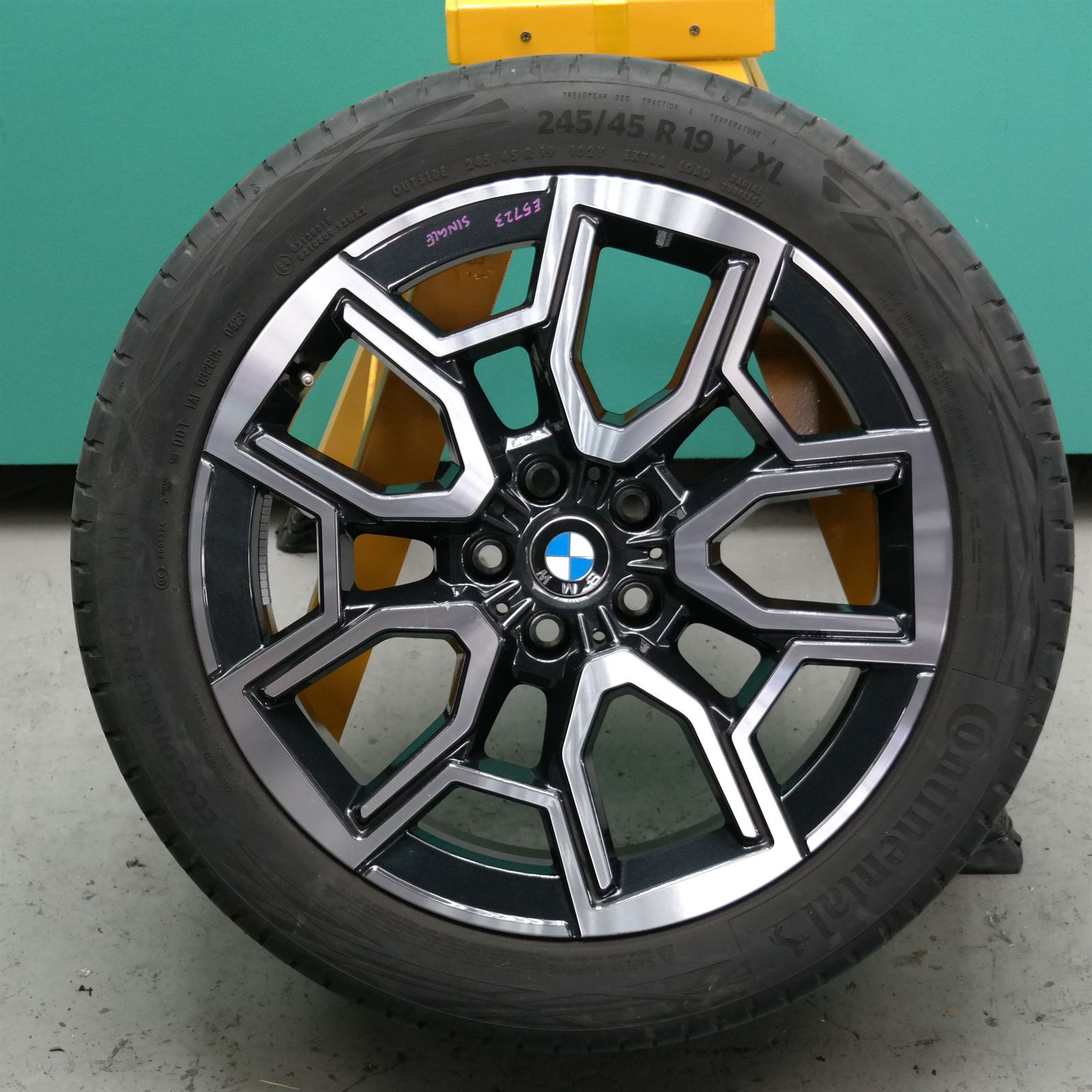 WHEEL STEEL U11 # Single # (041) 6898041 *36-15* WHEEL STEEL U11 # Single # (041) 6898041 *36-15*