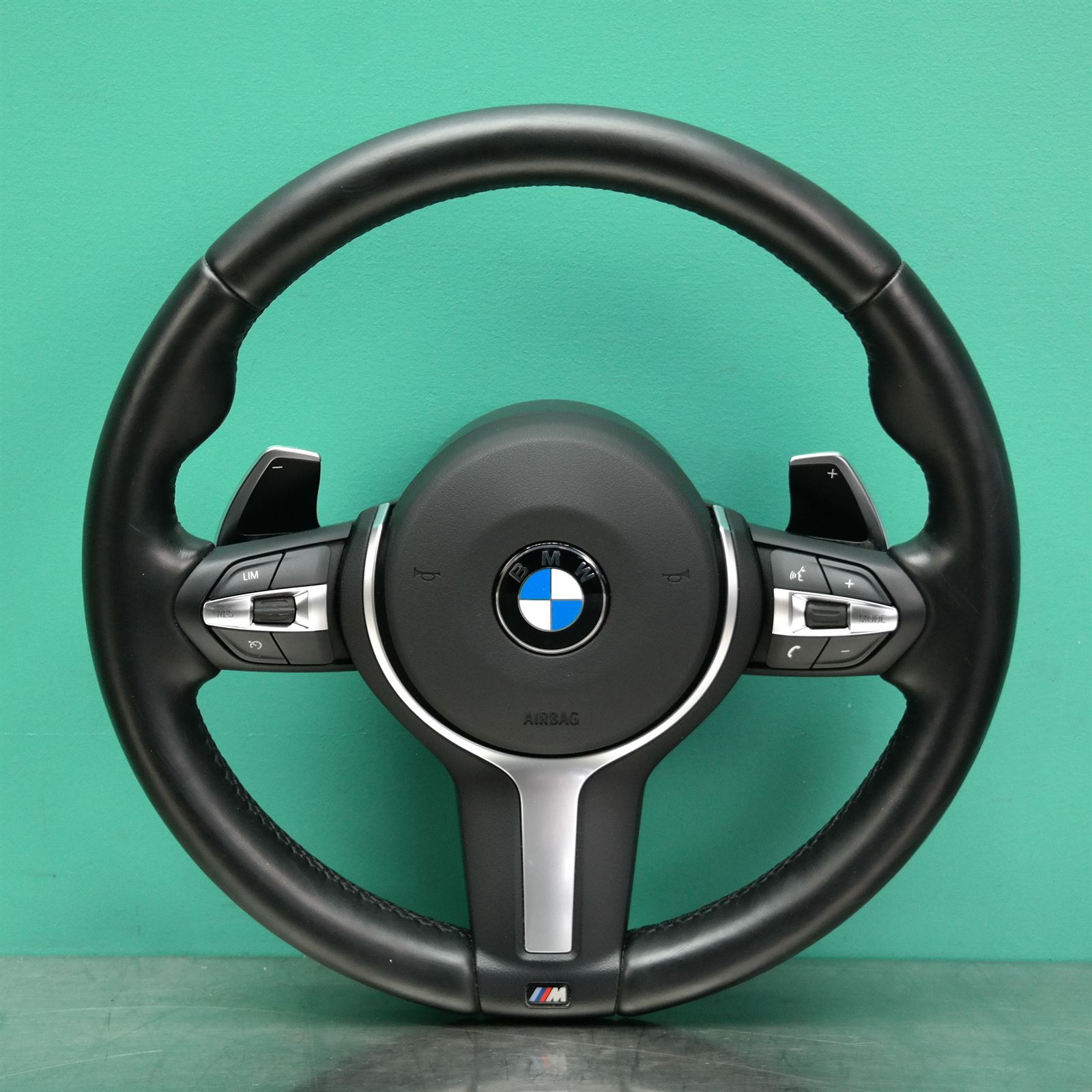 STEERING WHEEL F30 (339) ( with airbag )*32-35* M with paddles STEERING WHEEL F30 (339) ( with airbag )*32-35* M with paddles