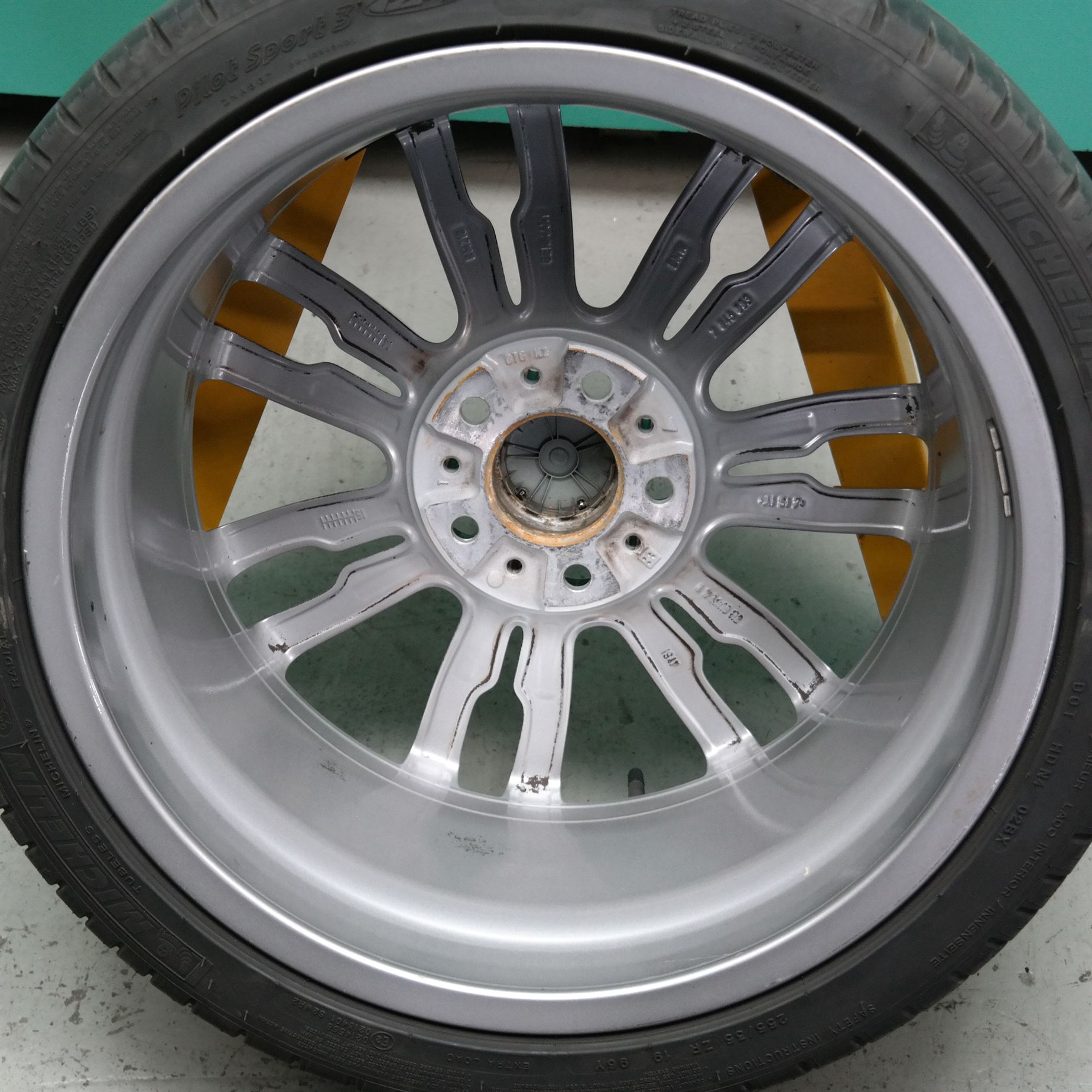 WHEEL STEEL F30 # Single # (883) 7845883 *36-15* 6 WHEEL STEEL F30 # Single # (883) 7845883 *36-15* - Image 6