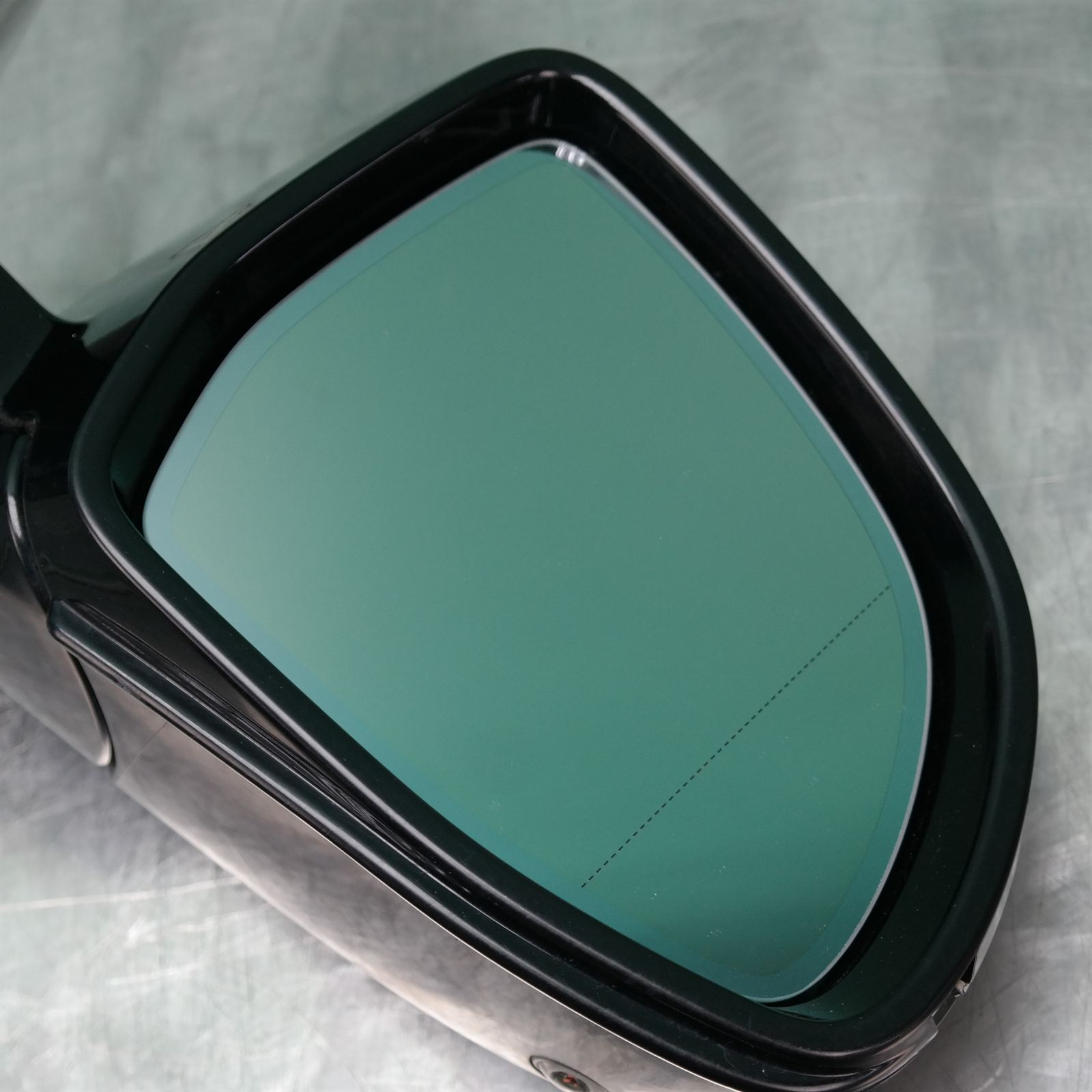 RIGHT DOOR MIRROR F15 (062) *51-07* 5 RIGHT DOOR MIRROR F15 (062) *51-07* - Image 5